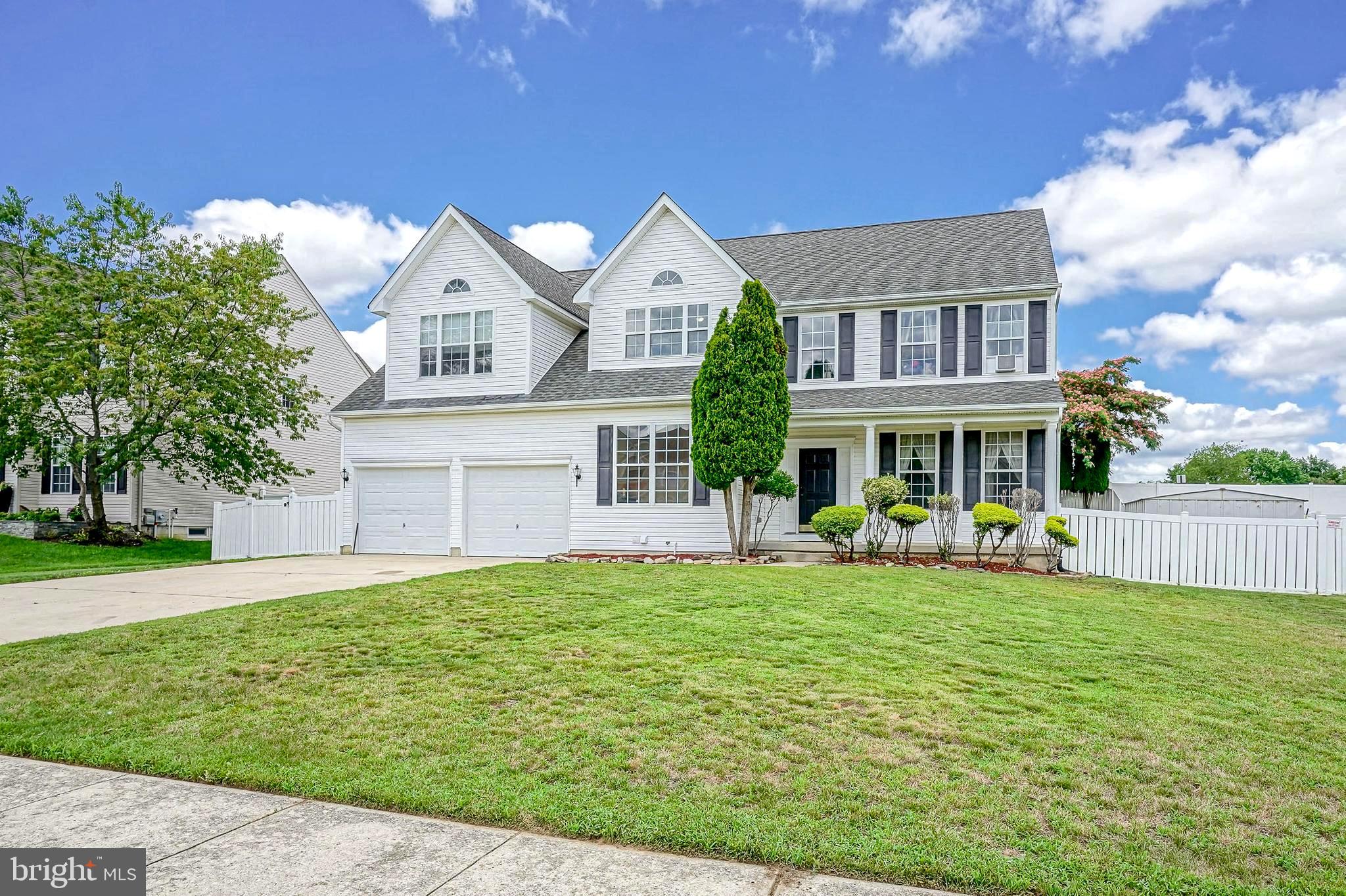809 GALLERIA DRIVE