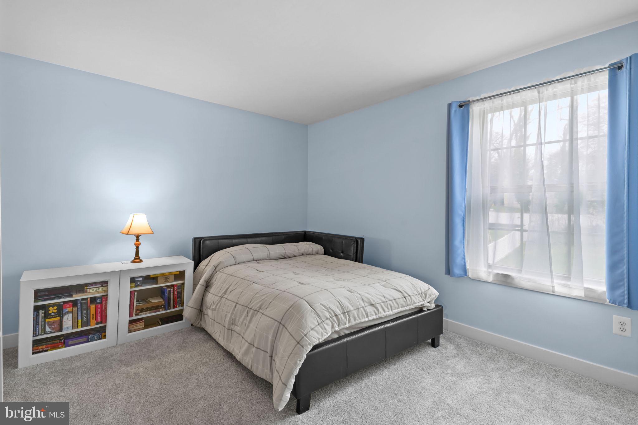 SOLOMONS CHOICE - Residential