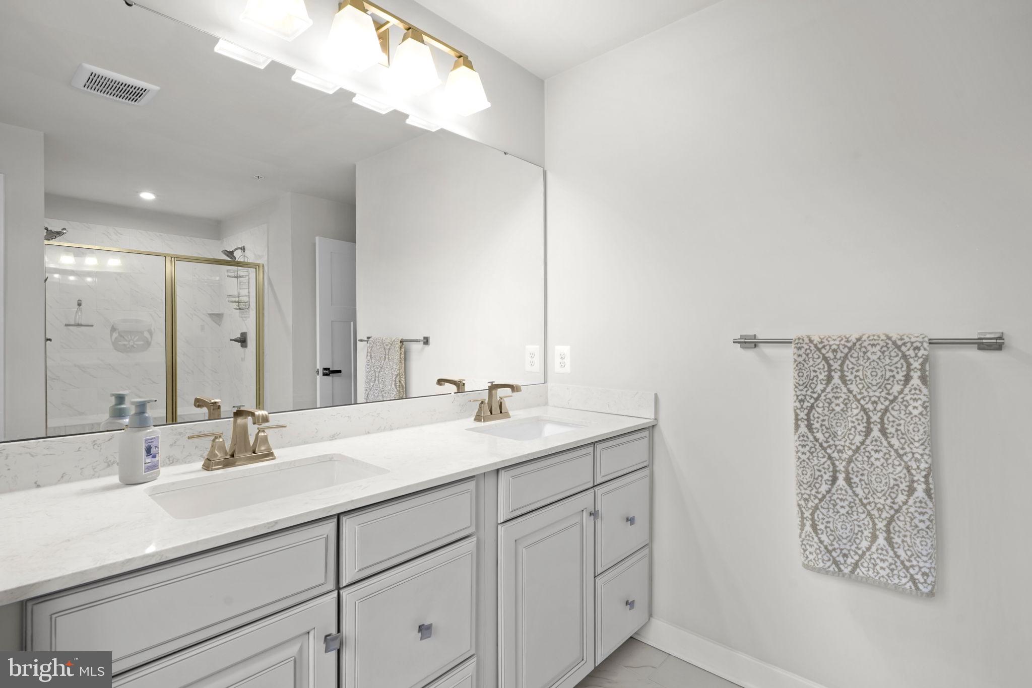 SOLOMONS CHOICE - Residential