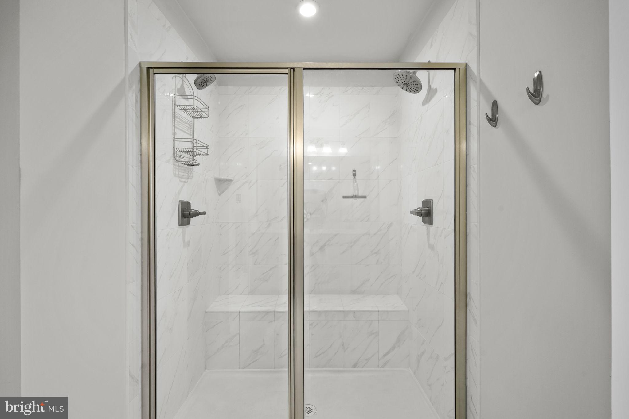 SOLOMONS CHOICE - Residential