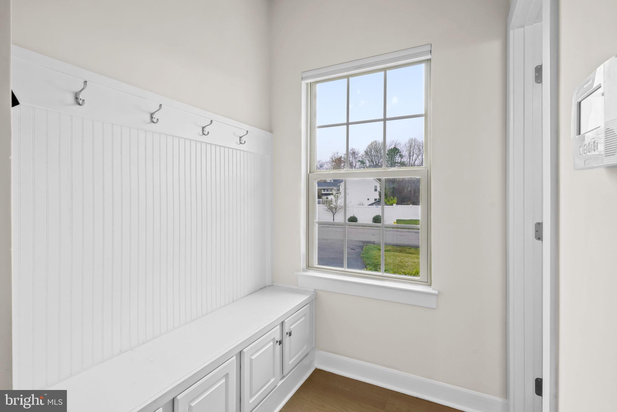 SOLOMONS CHOICE - Residential