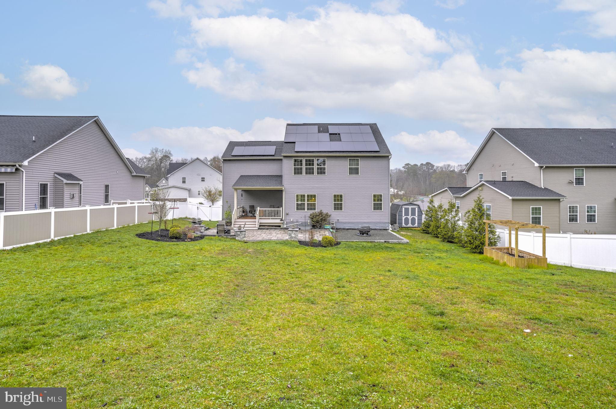 SOLOMONS CHOICE - Residential