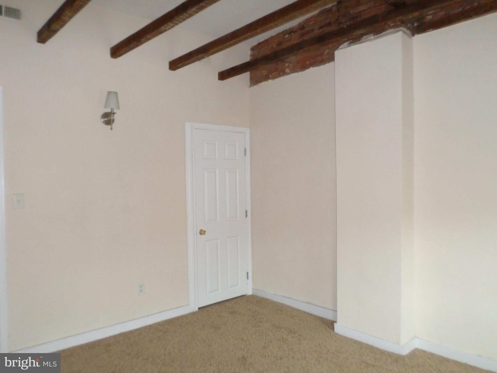 WASHINGTON VILLAGE - Residential Lease