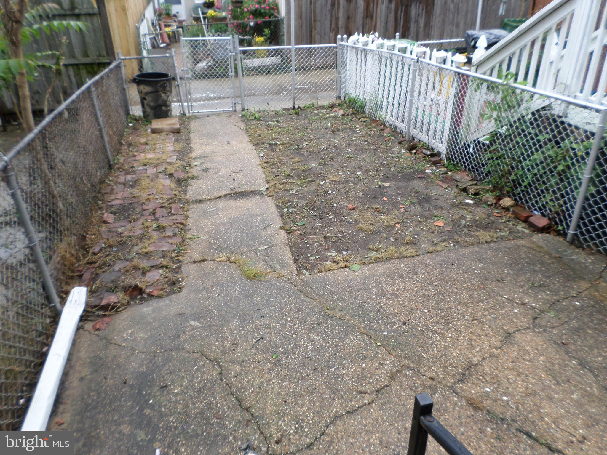 WASHINGTON VILLAGE - Residential Lease