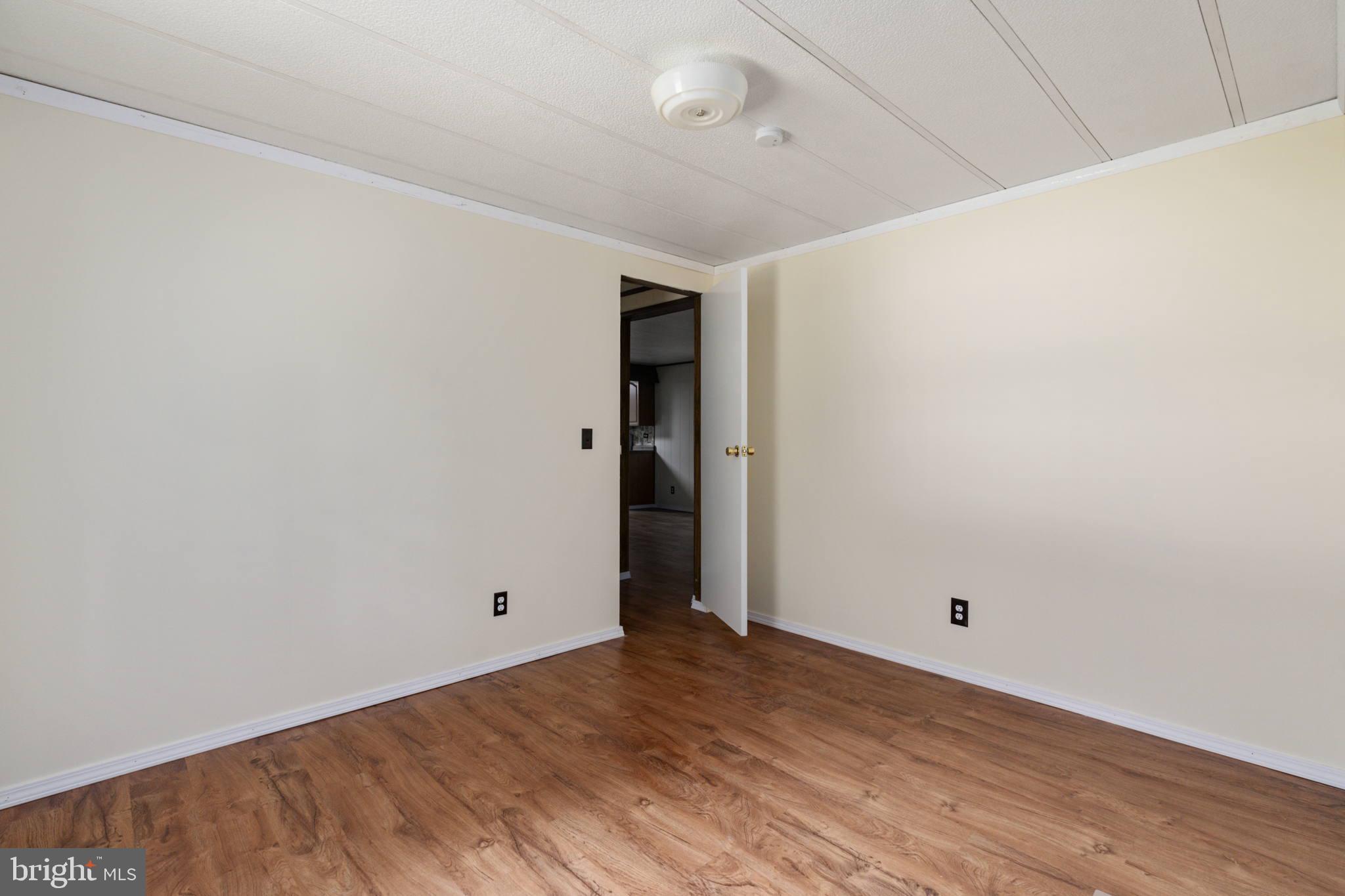 DOE RUN ESTATES - Residential