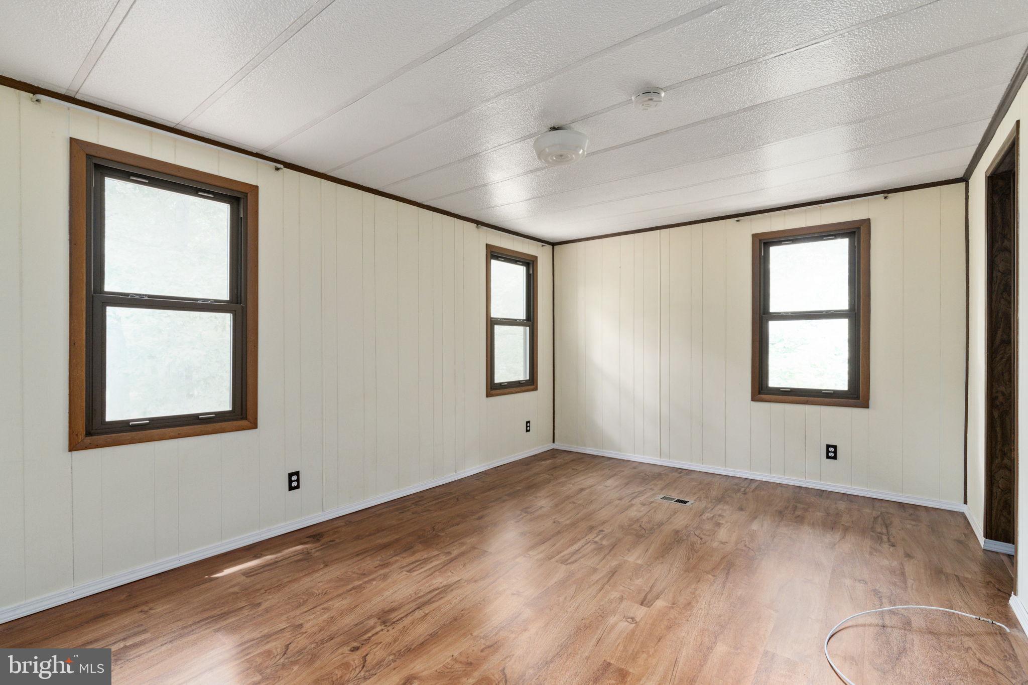 DOE RUN ESTATES - Residential