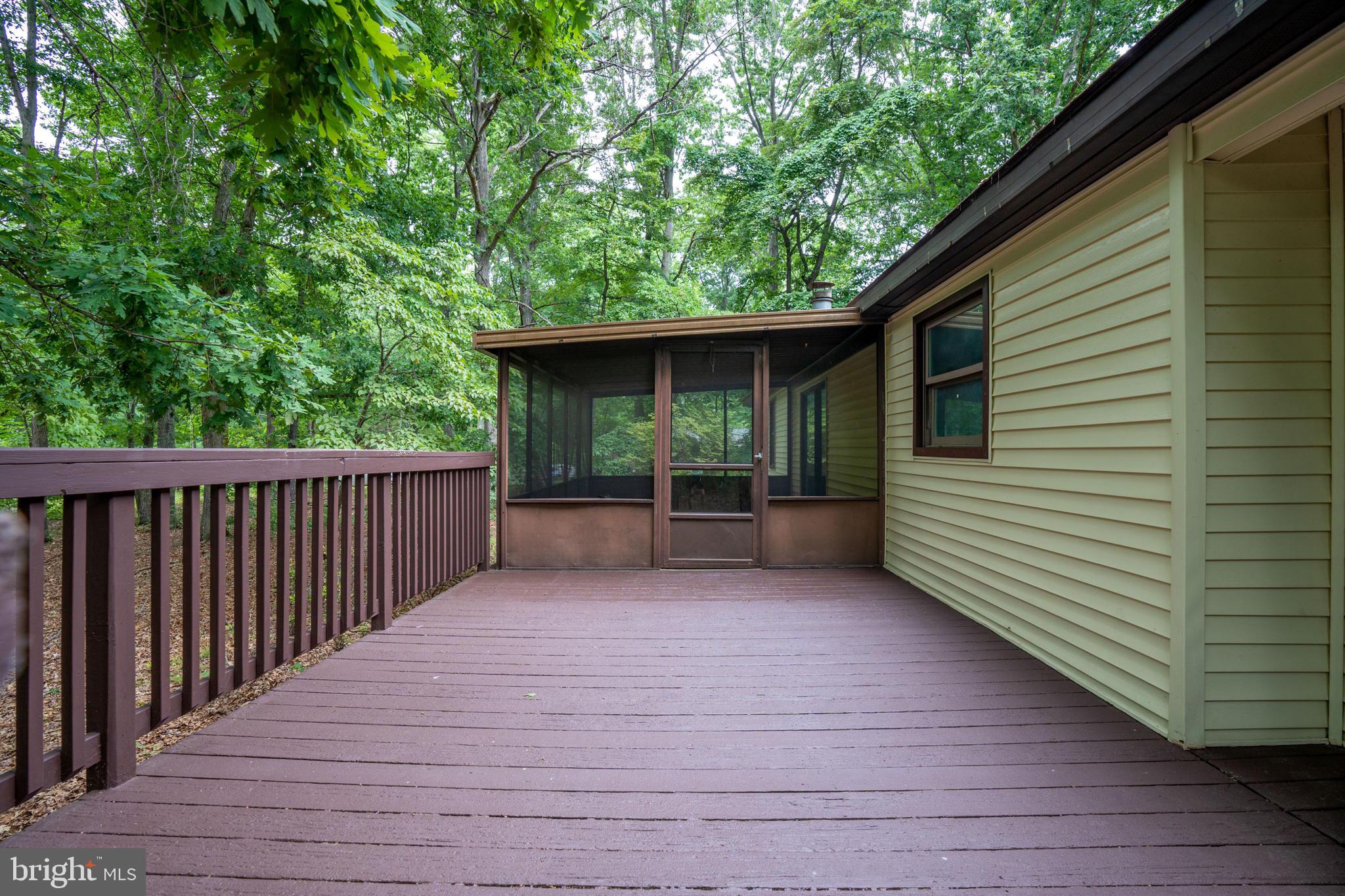 DOE RUN ESTATES - Residential