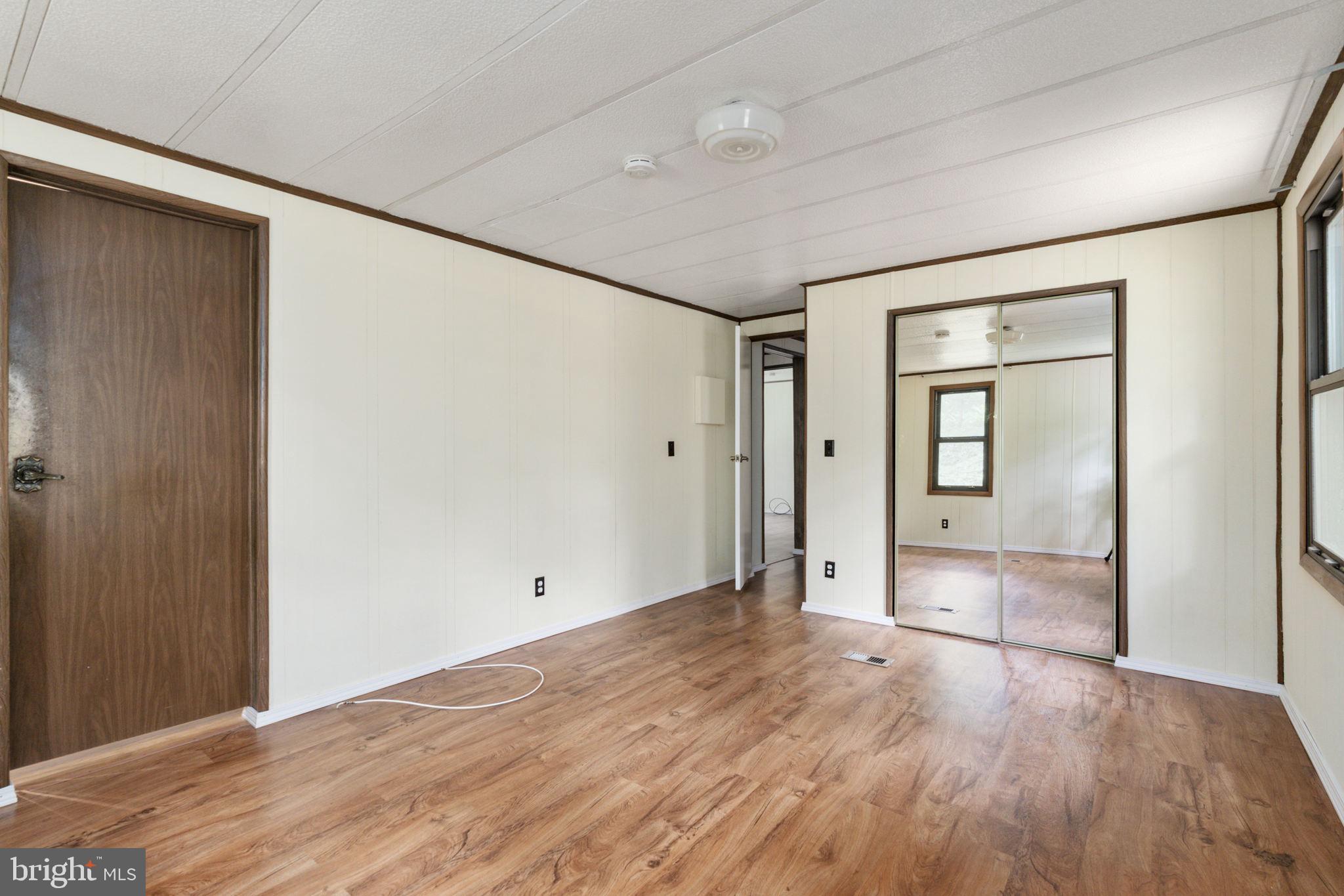 DOE RUN ESTATES - Residential