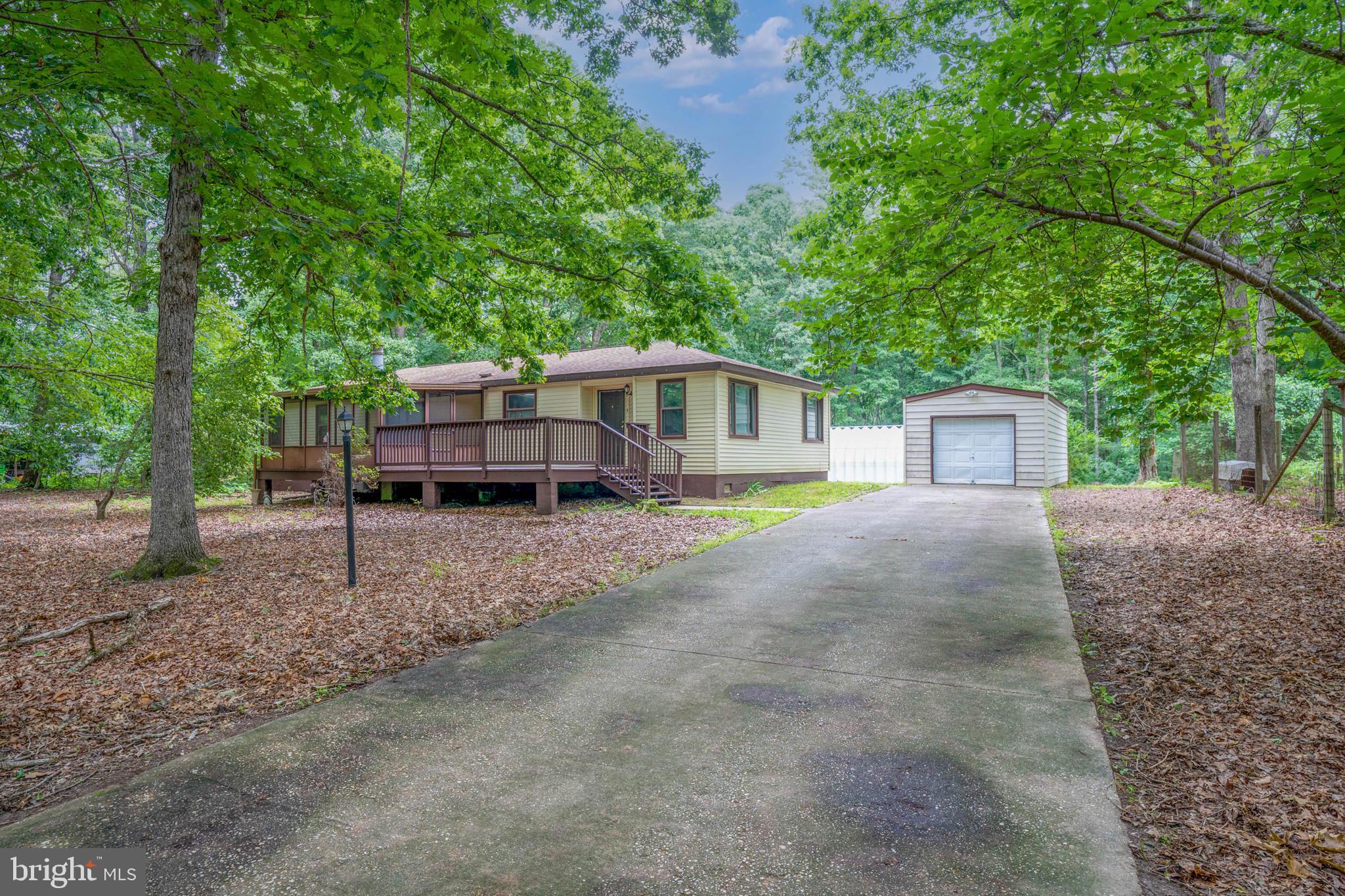 DOE RUN ESTATES - Residential