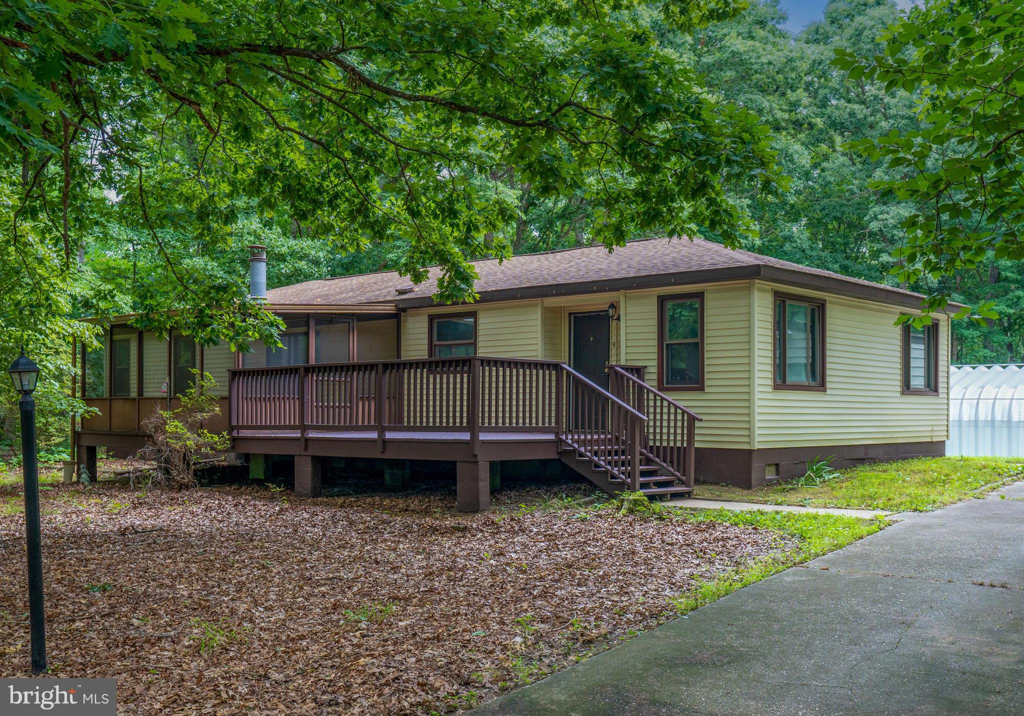 DOE RUN ESTATES - Residential