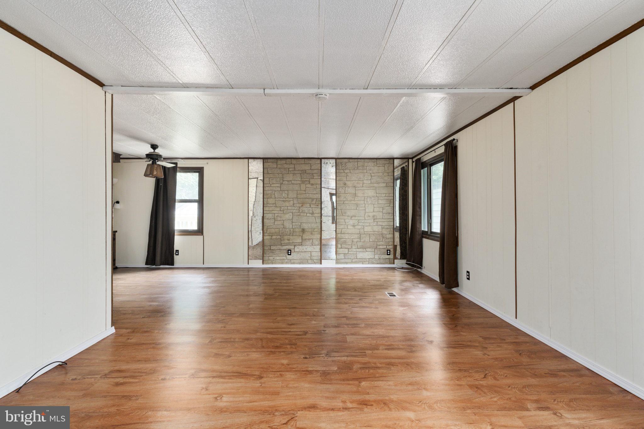 DOE RUN ESTATES - Residential