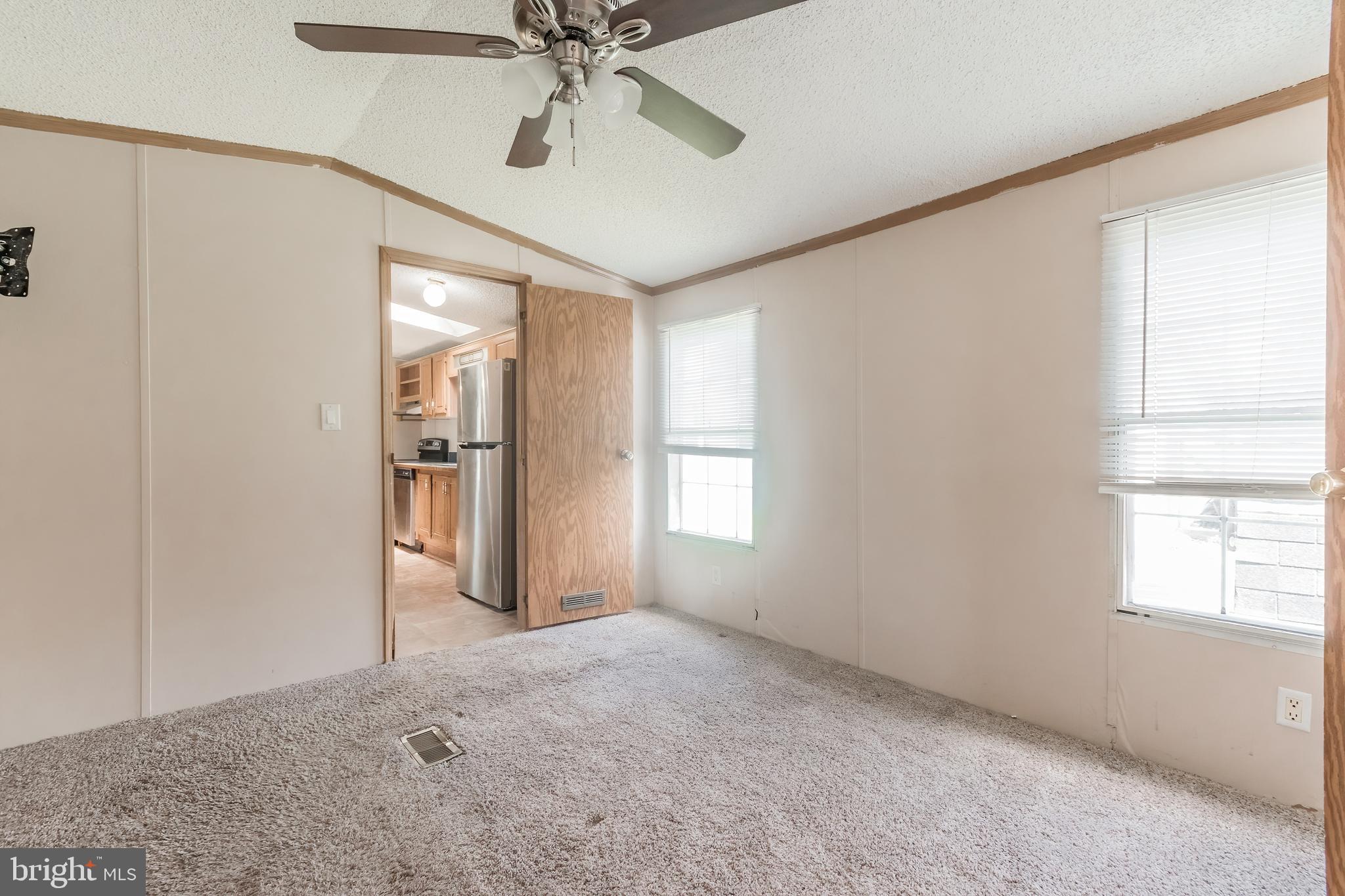 ROYAL CREST ESTATES - Residential