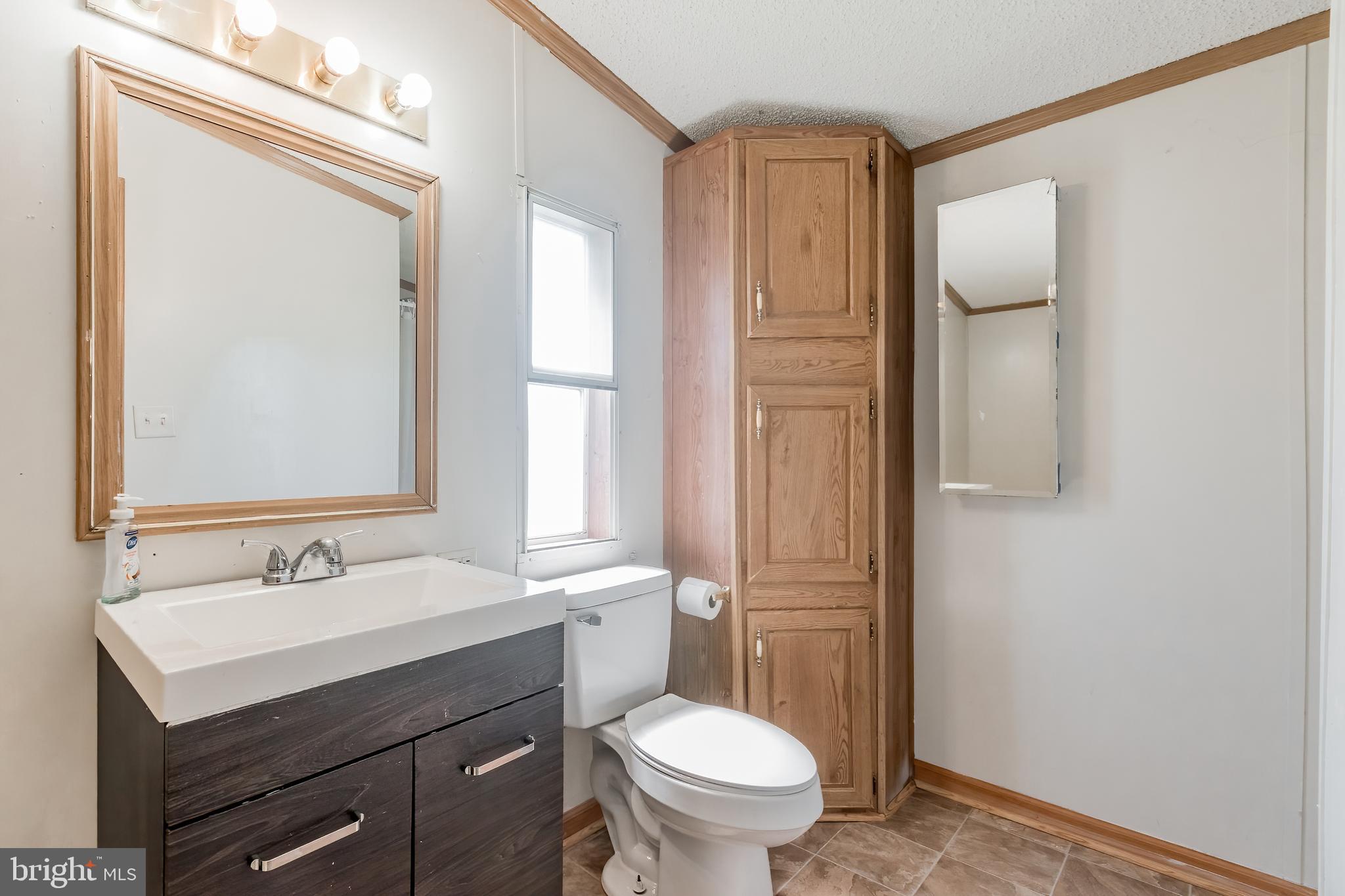 ROYAL CREST ESTATES - Residential