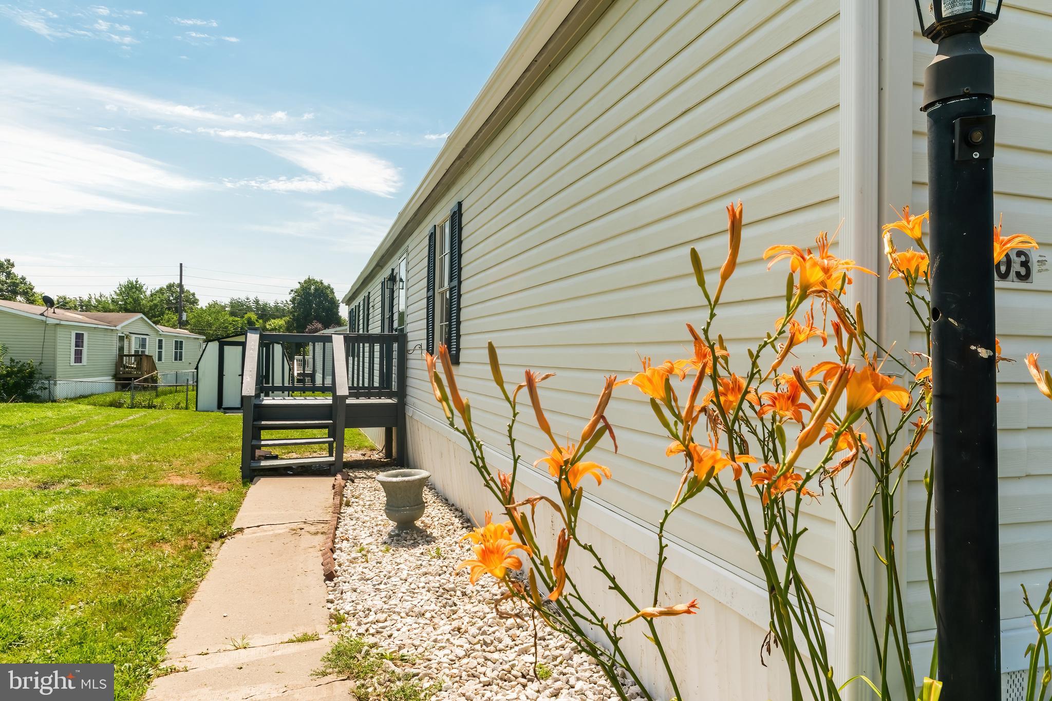 ROYAL CREST ESTATES - Residential