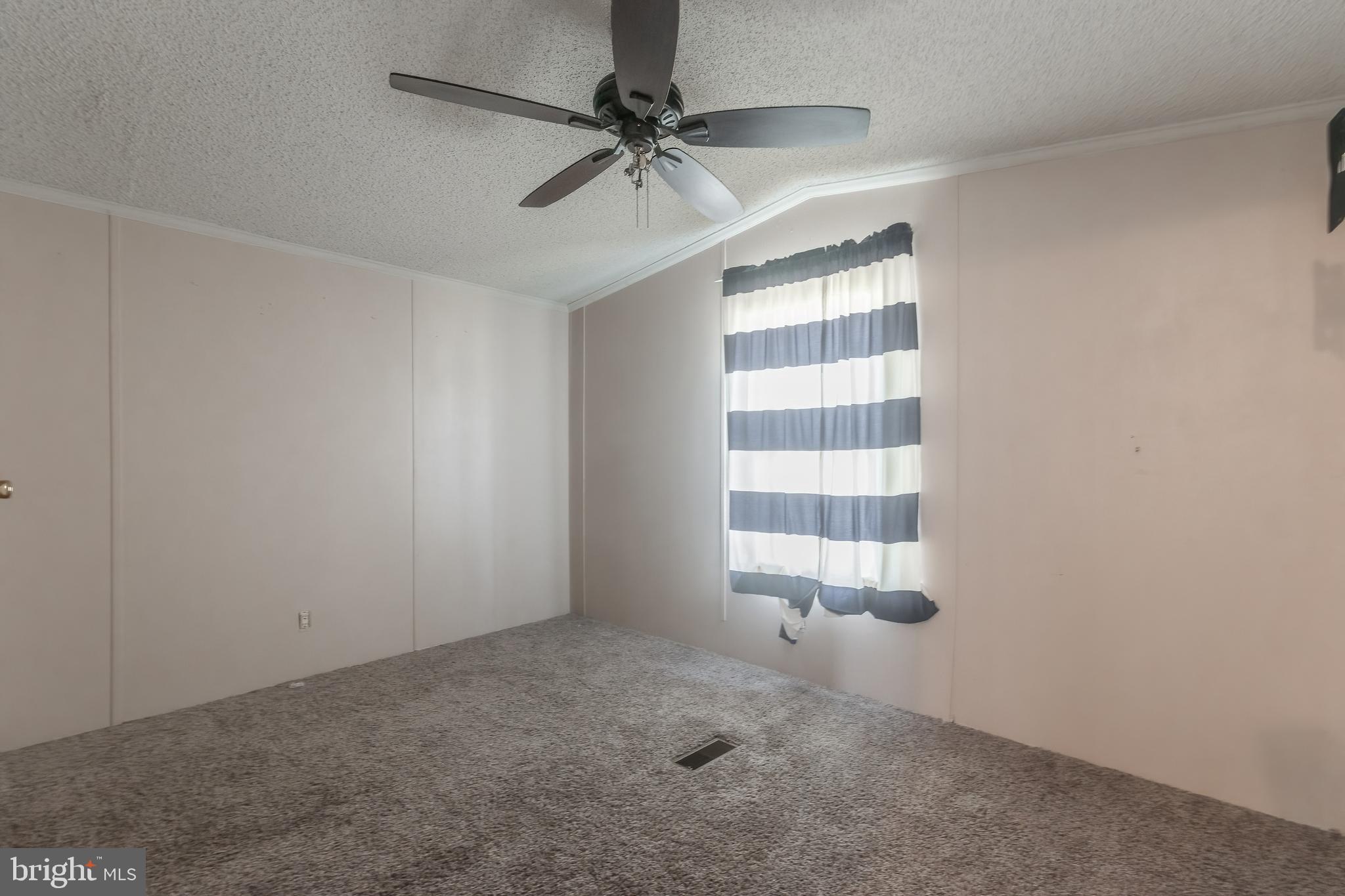 ROYAL CREST ESTATES - Residential