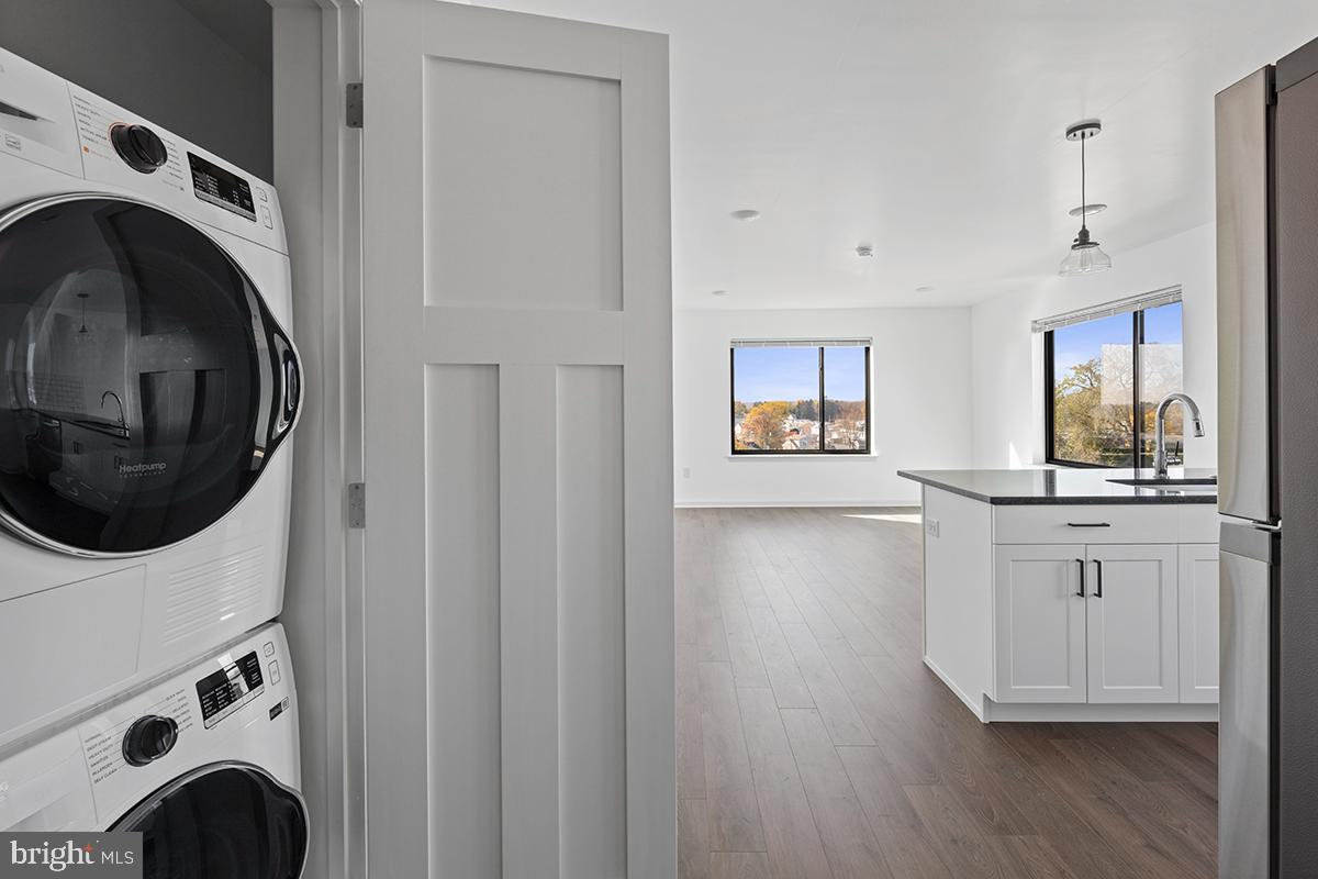 ROXBOROUGH - Residential Lease