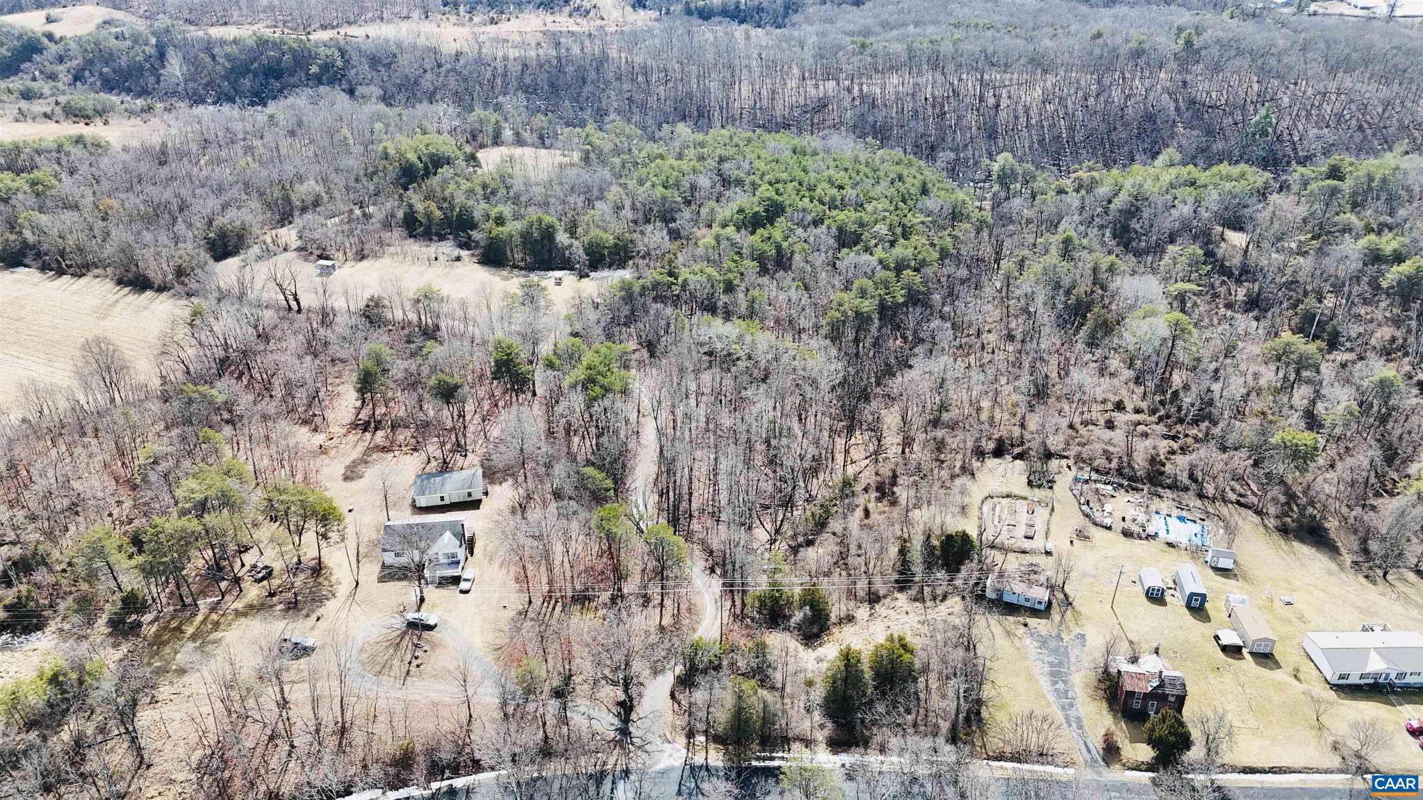 475 SANGERS LN