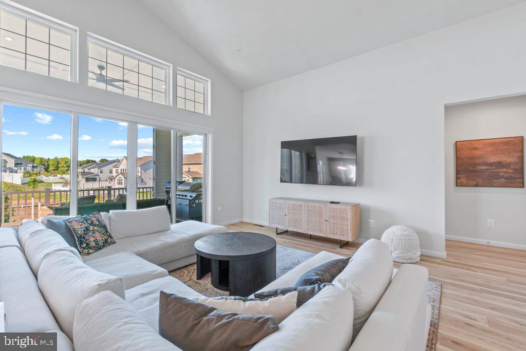 WALNUT RESERVE - Residential