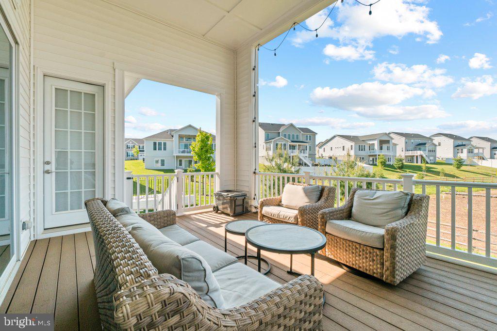 WALNUT RESERVE - Residential