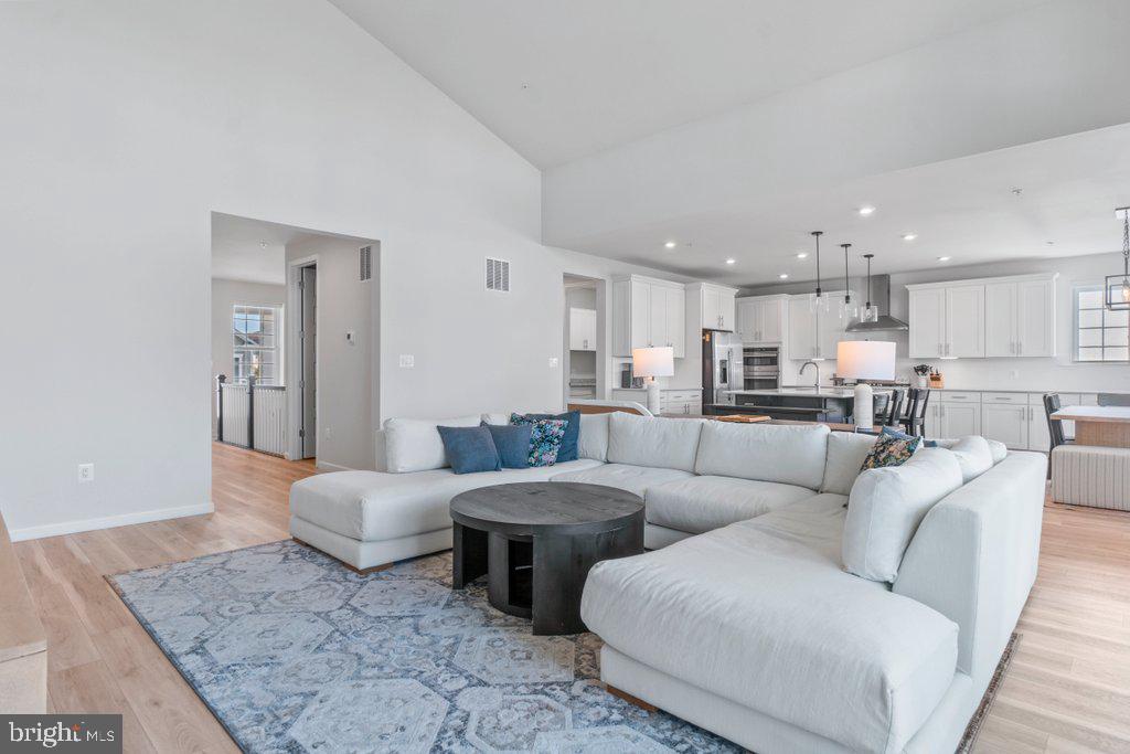 WALNUT RESERVE - Residential