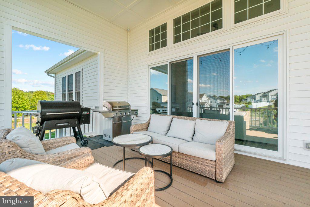WALNUT RESERVE - Residential