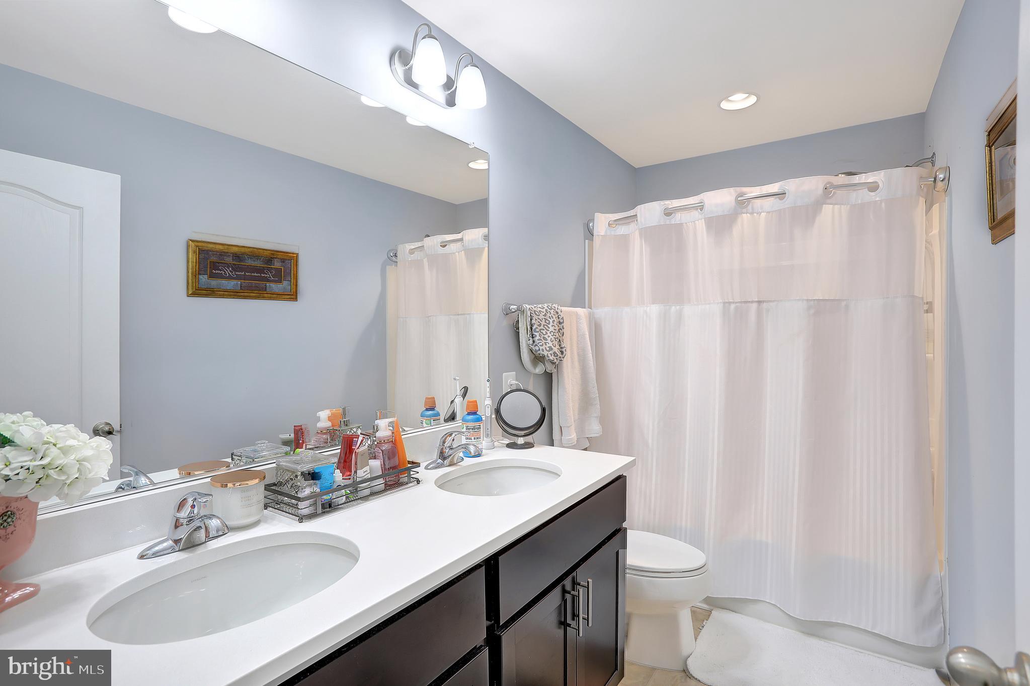 ASPEN GREENS - Residential