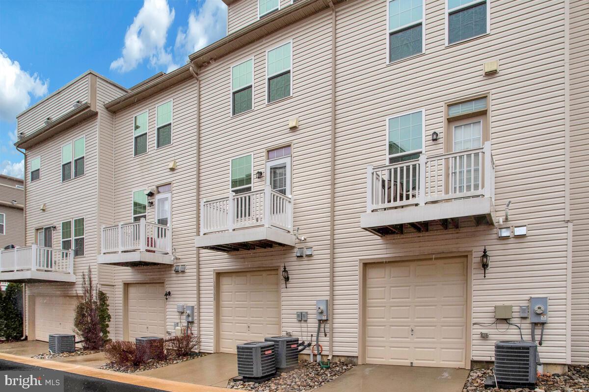 WESTPHALIA TOWN CENTER - Residential