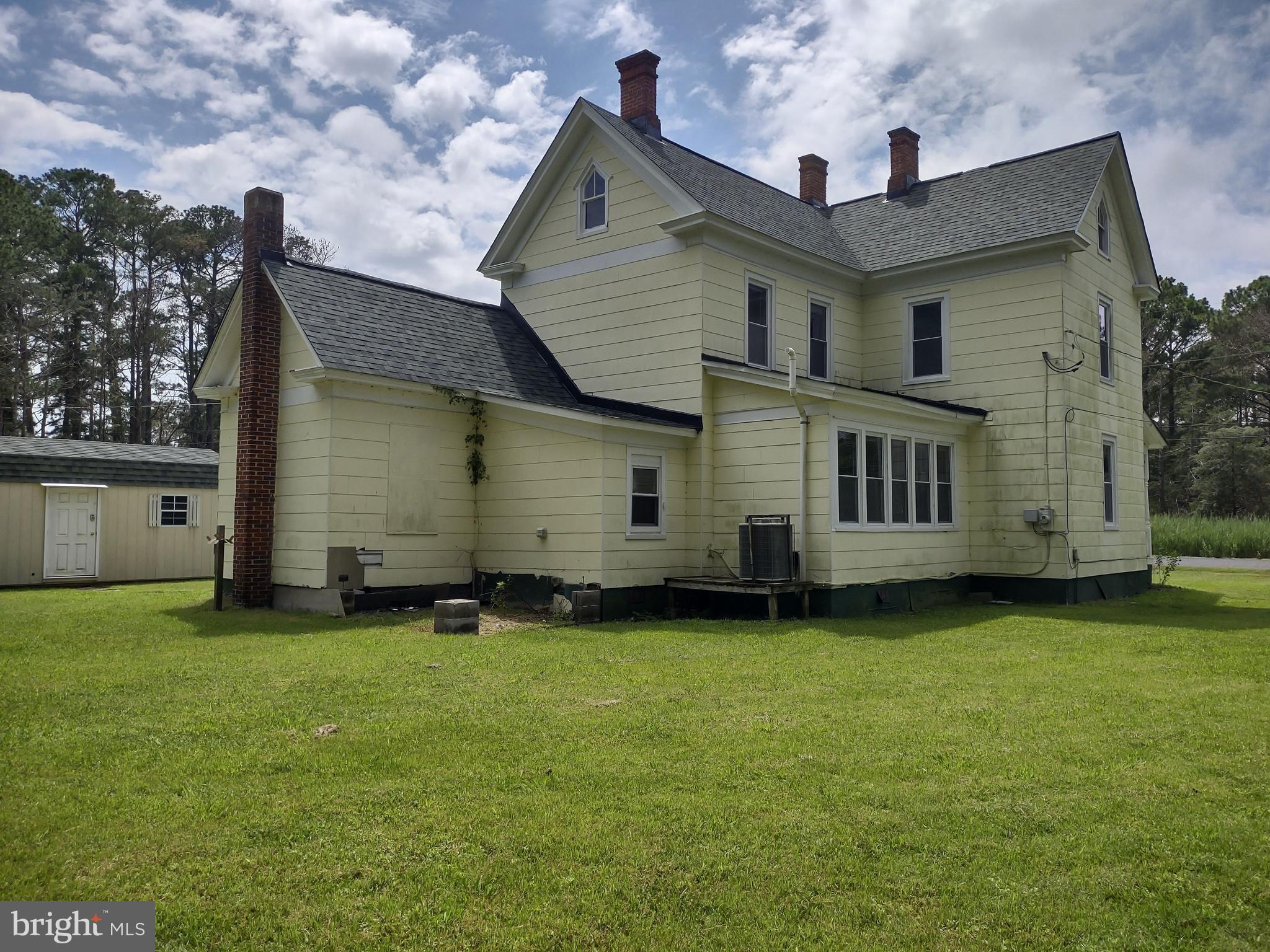 3175 BOONE ROAD