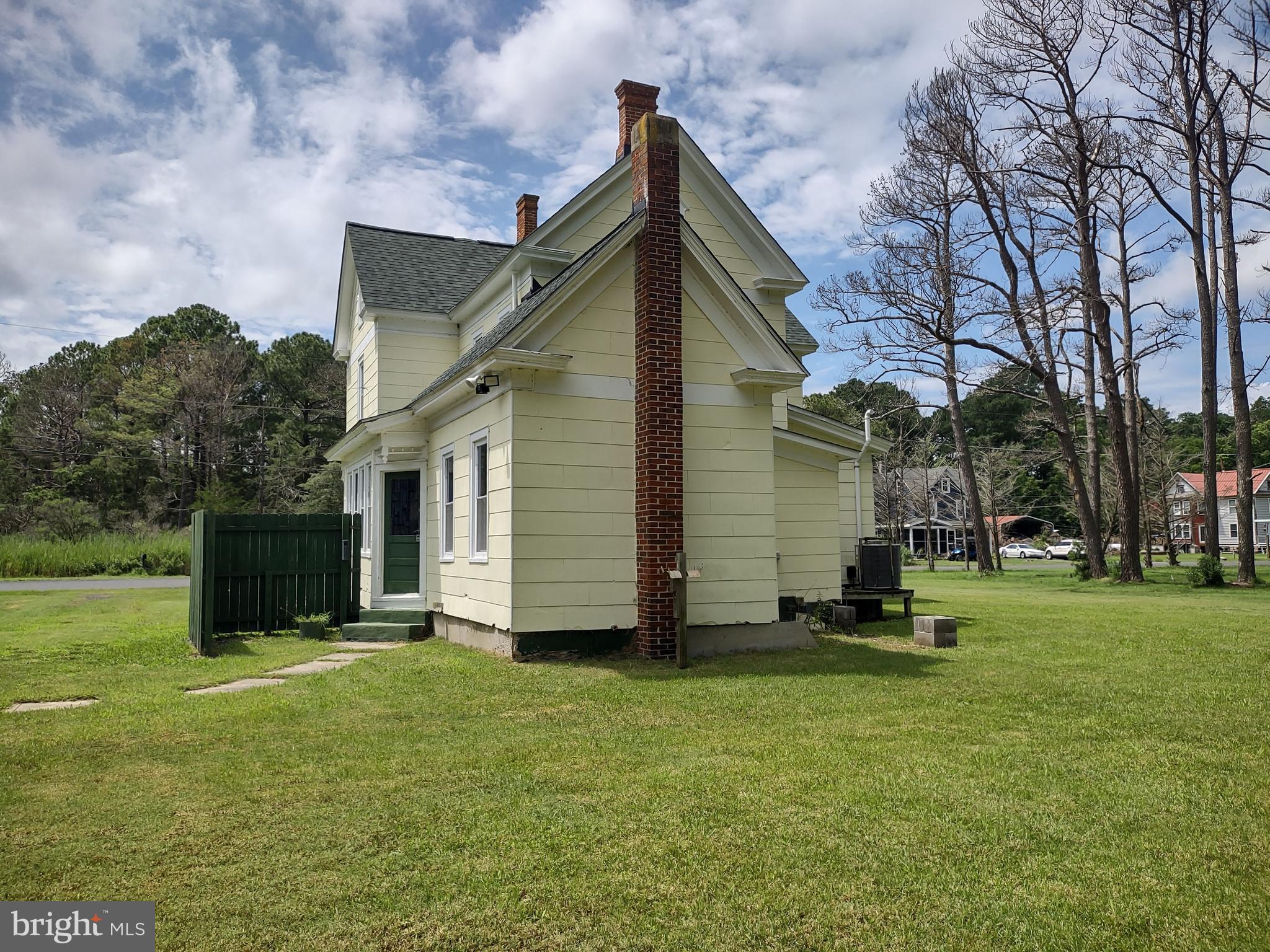 3175 BOONE ROAD
