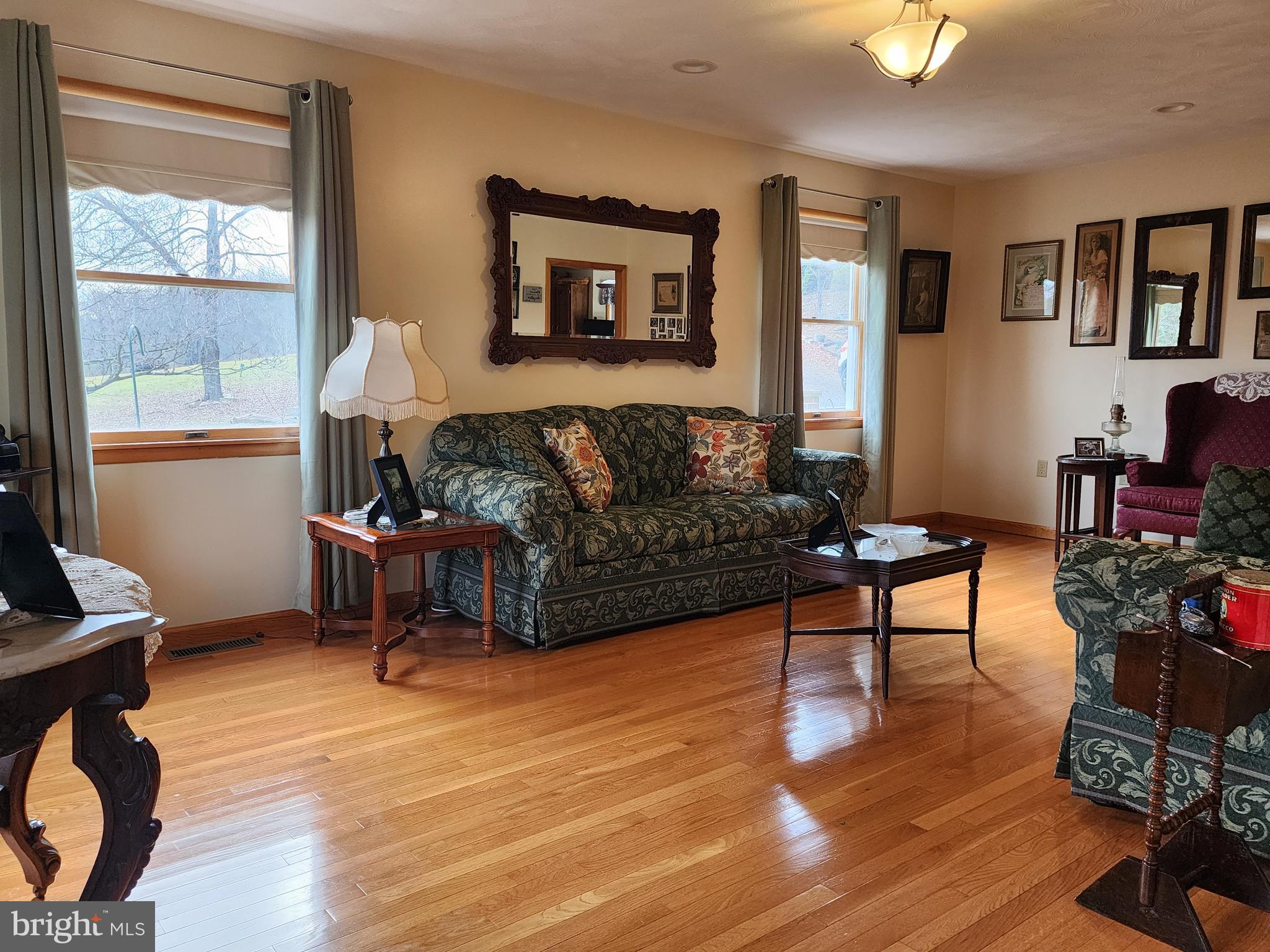 SUNRISE HEIGHTS - Residential