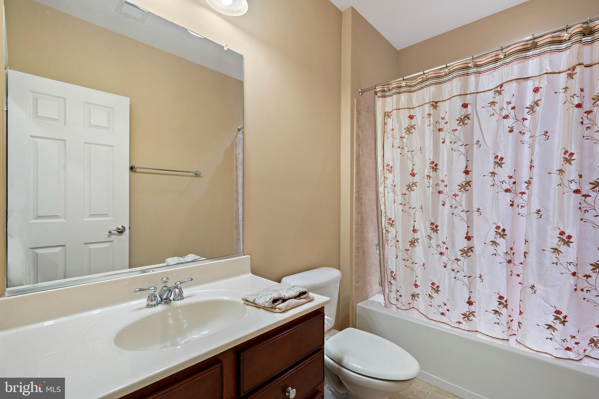 HAYMARKET OVERLOOK - Residential