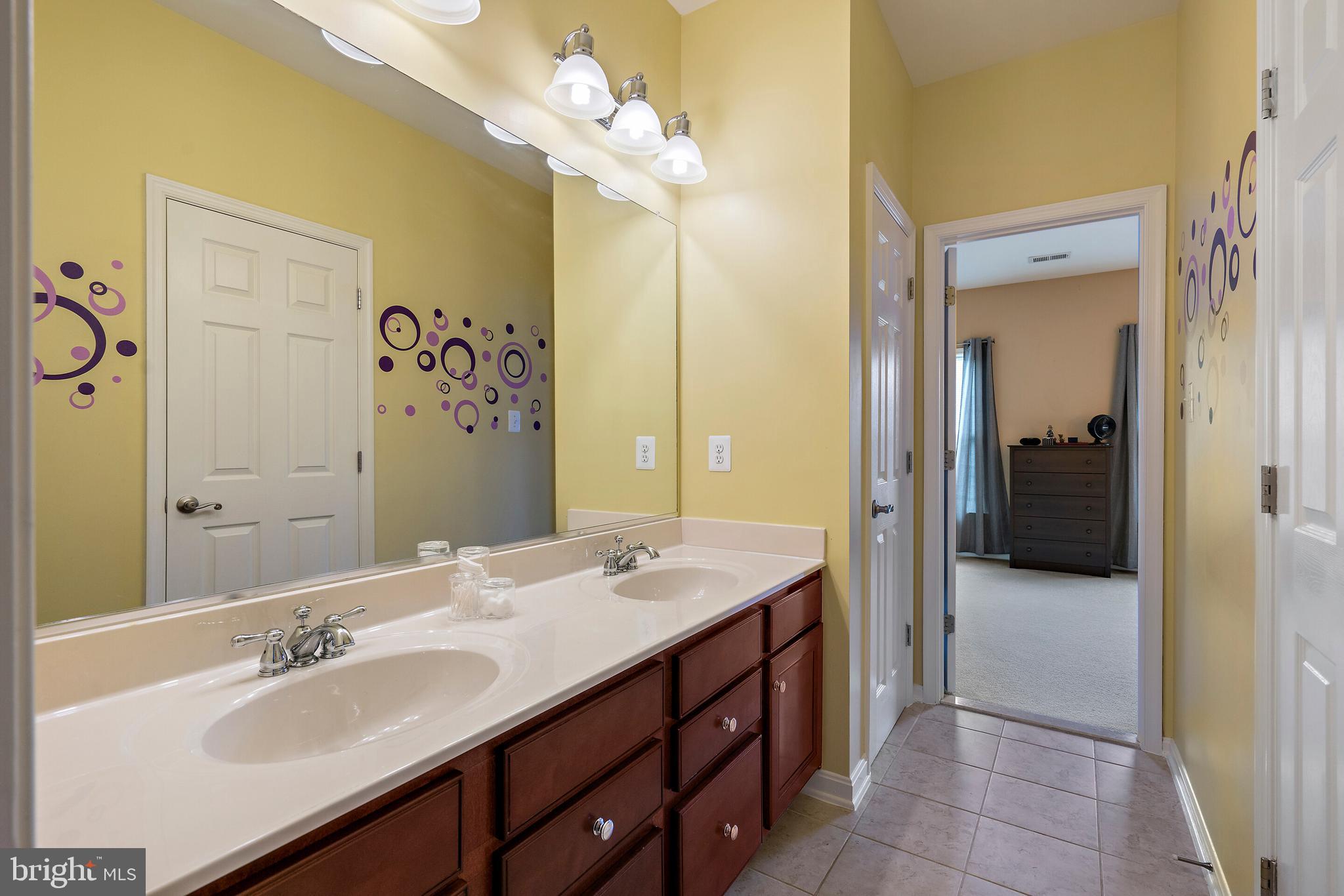 HAYMARKET OVERLOOK - Residential