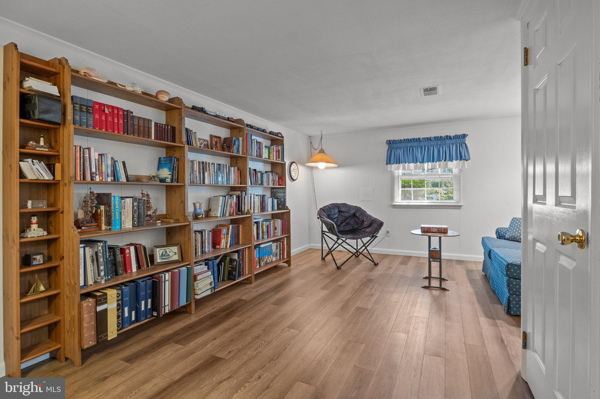 MONTGOMERY WOODS - Residential