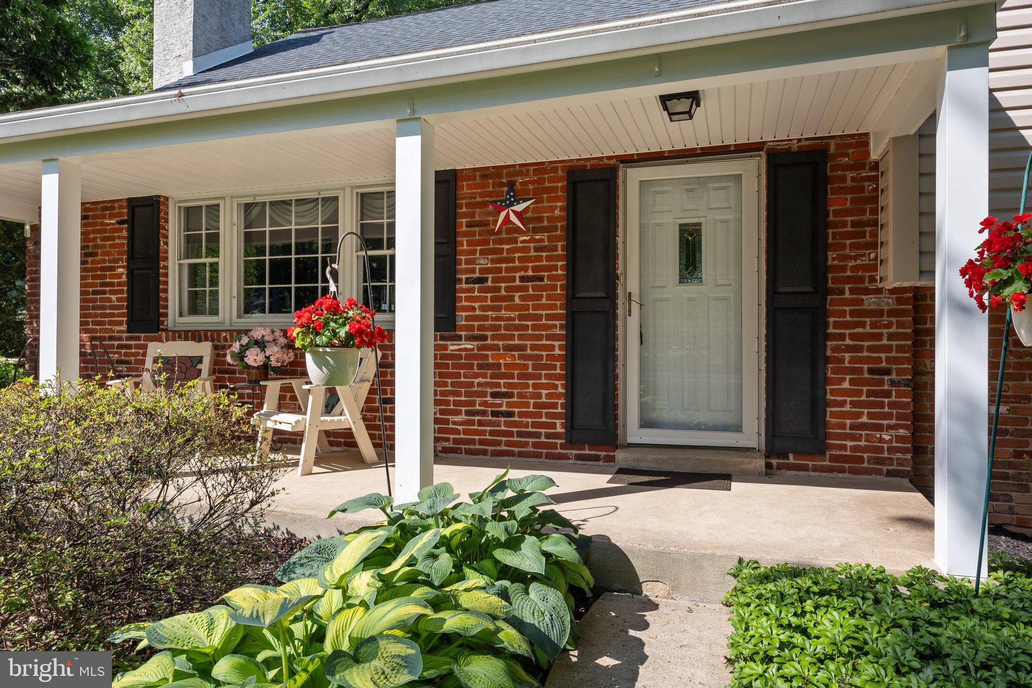 MONTGOMERY WOODS - Residential
