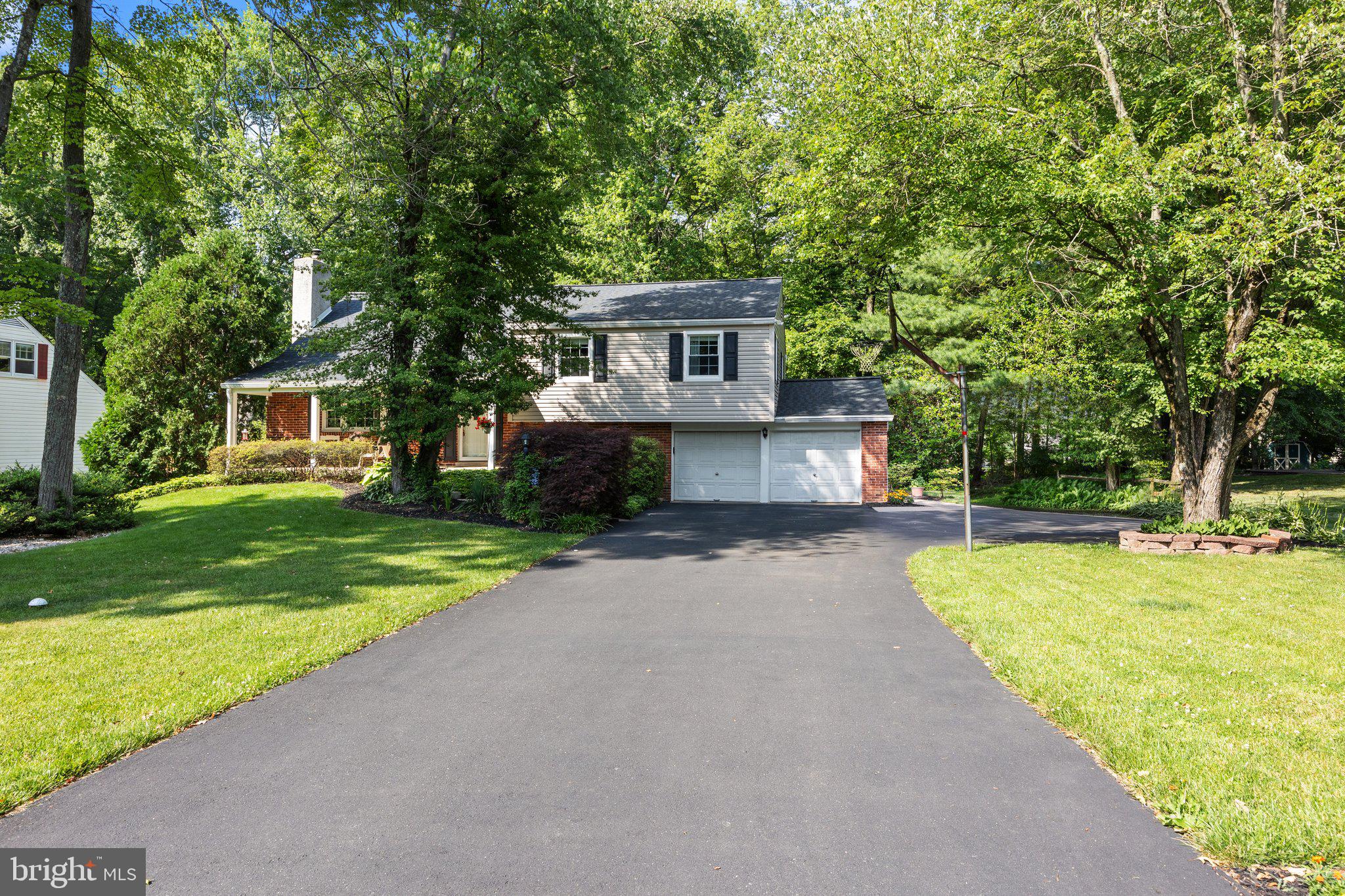 MONTGOMERY WOODS - Residential