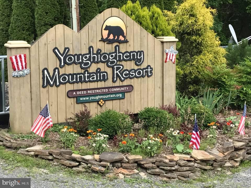 YOUGH MT. RESORT - Land