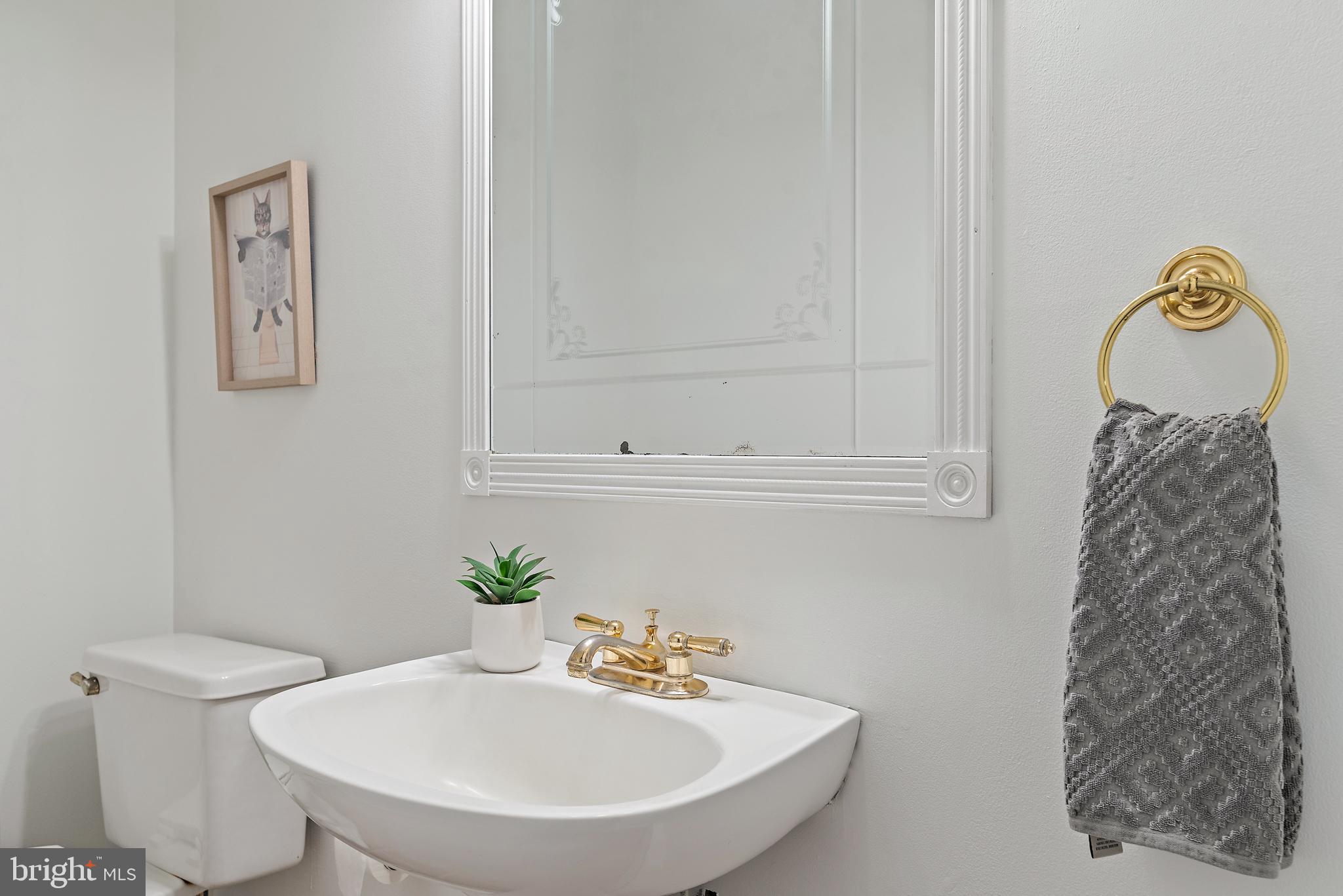 DIXON ESTATES - Residential