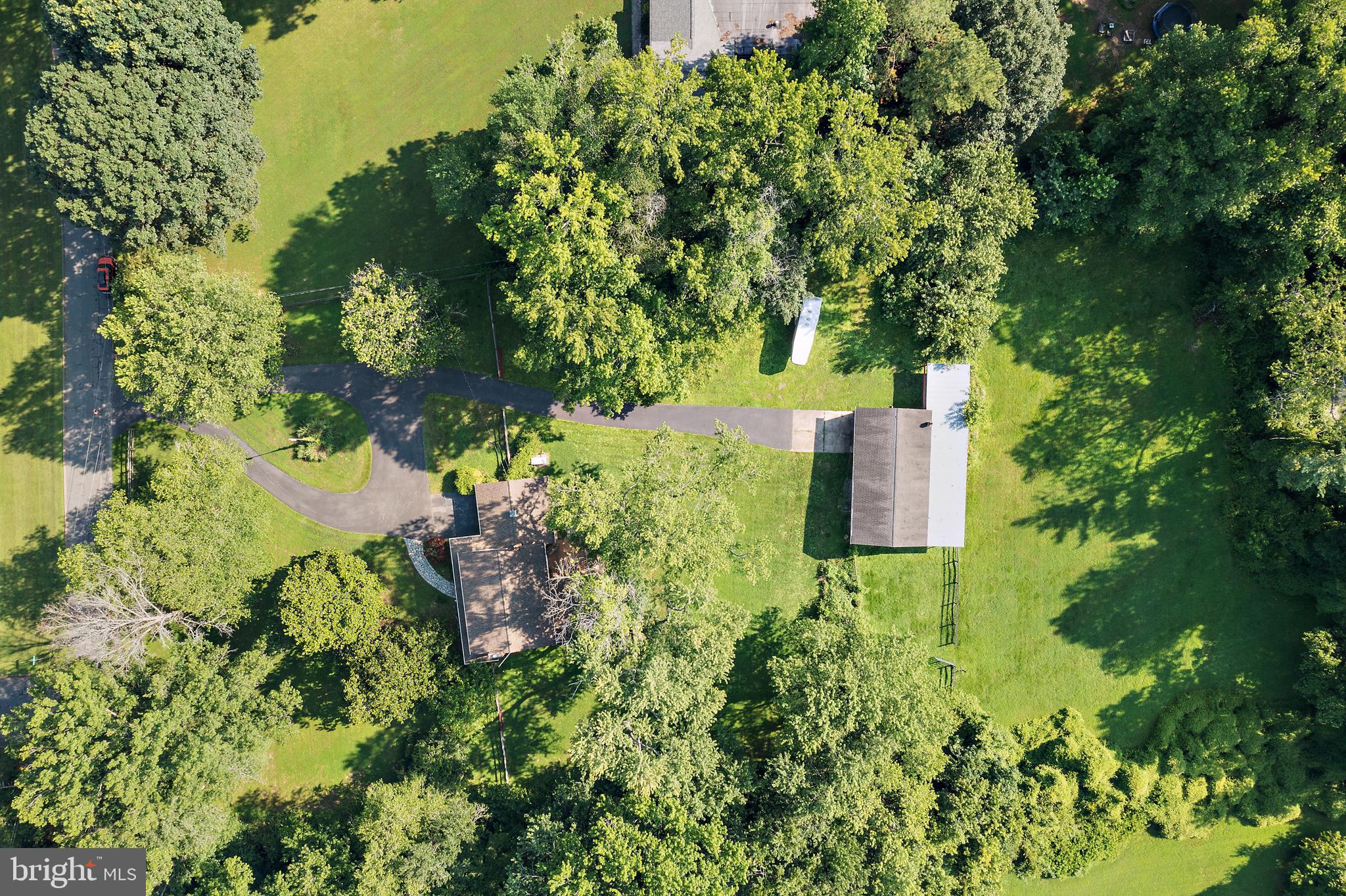 DIXON ESTATES - Residential