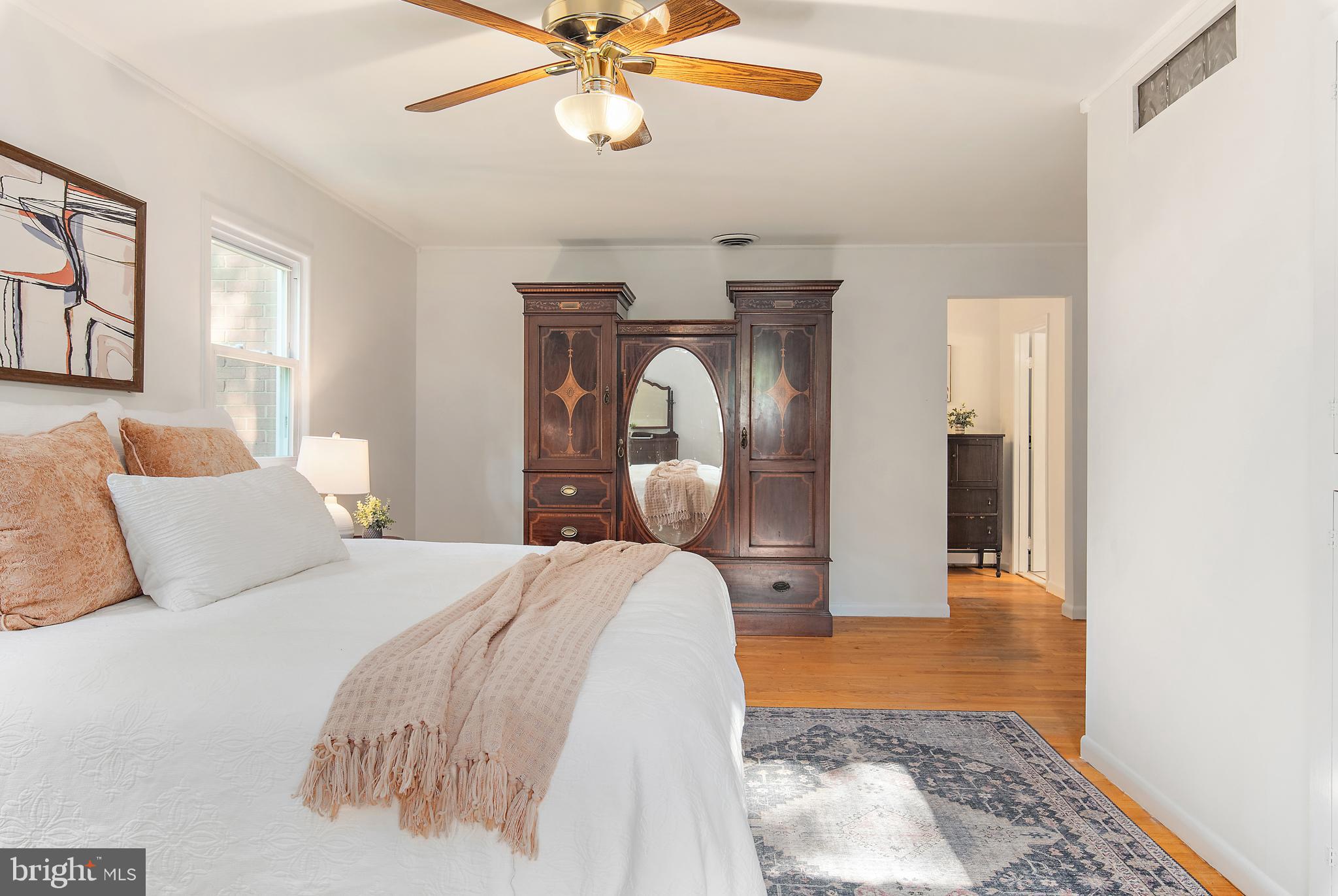 DIXON ESTATES - Residential