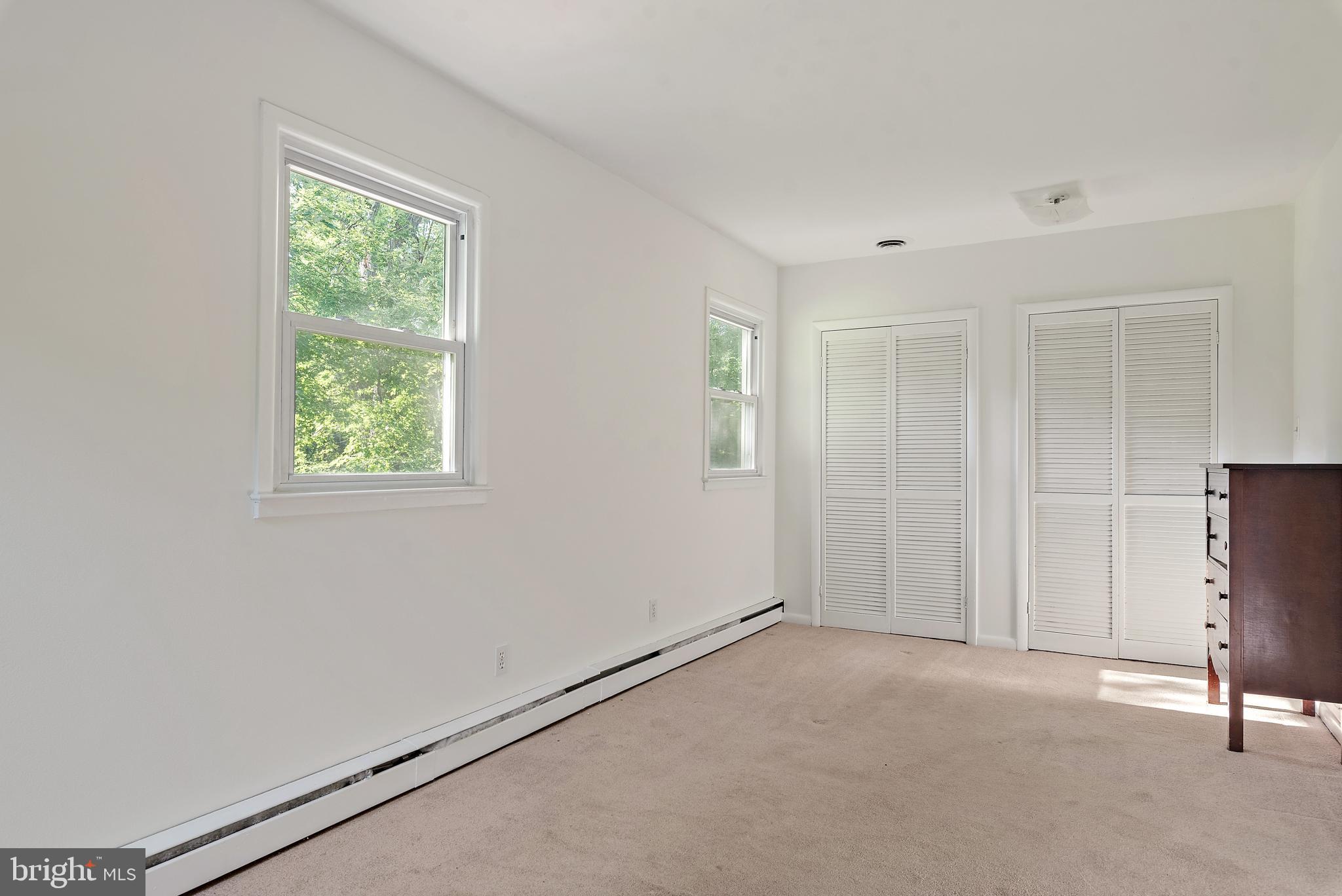 DIXON ESTATES - Residential