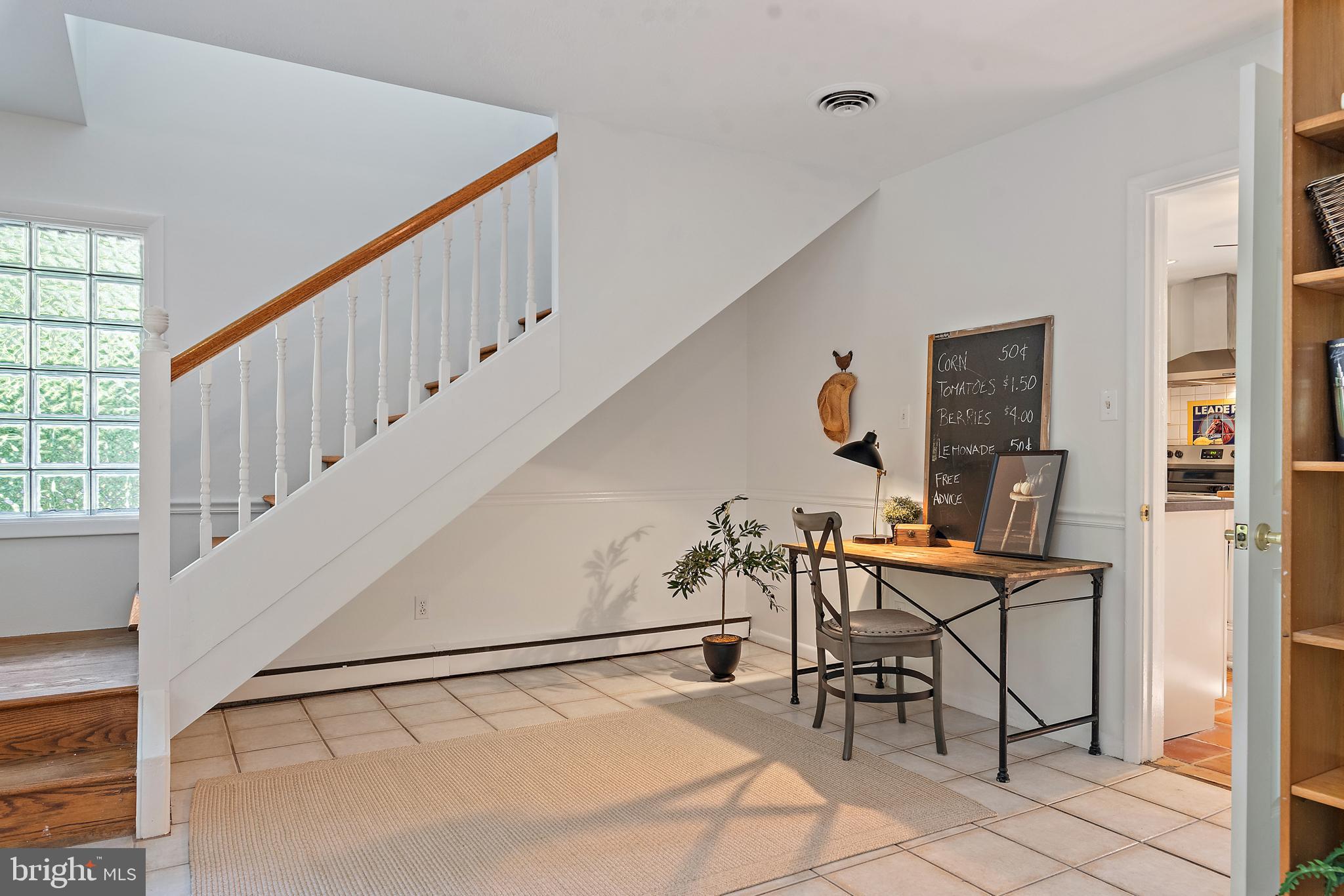 DIXON ESTATES - Residential