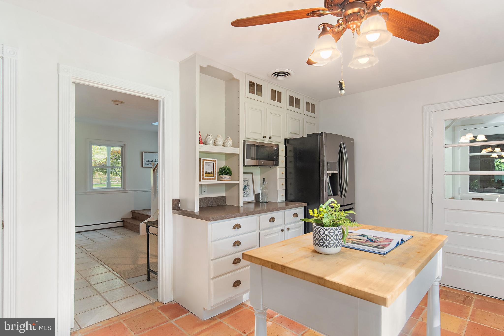 DIXON ESTATES - Residential