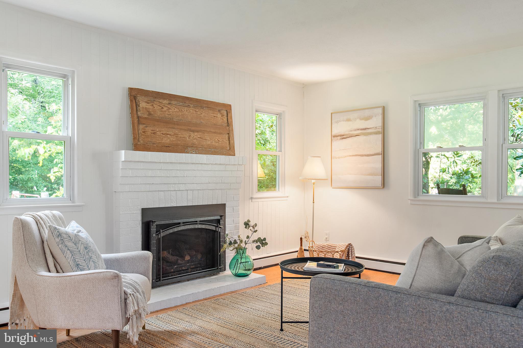 DIXON ESTATES - Residential