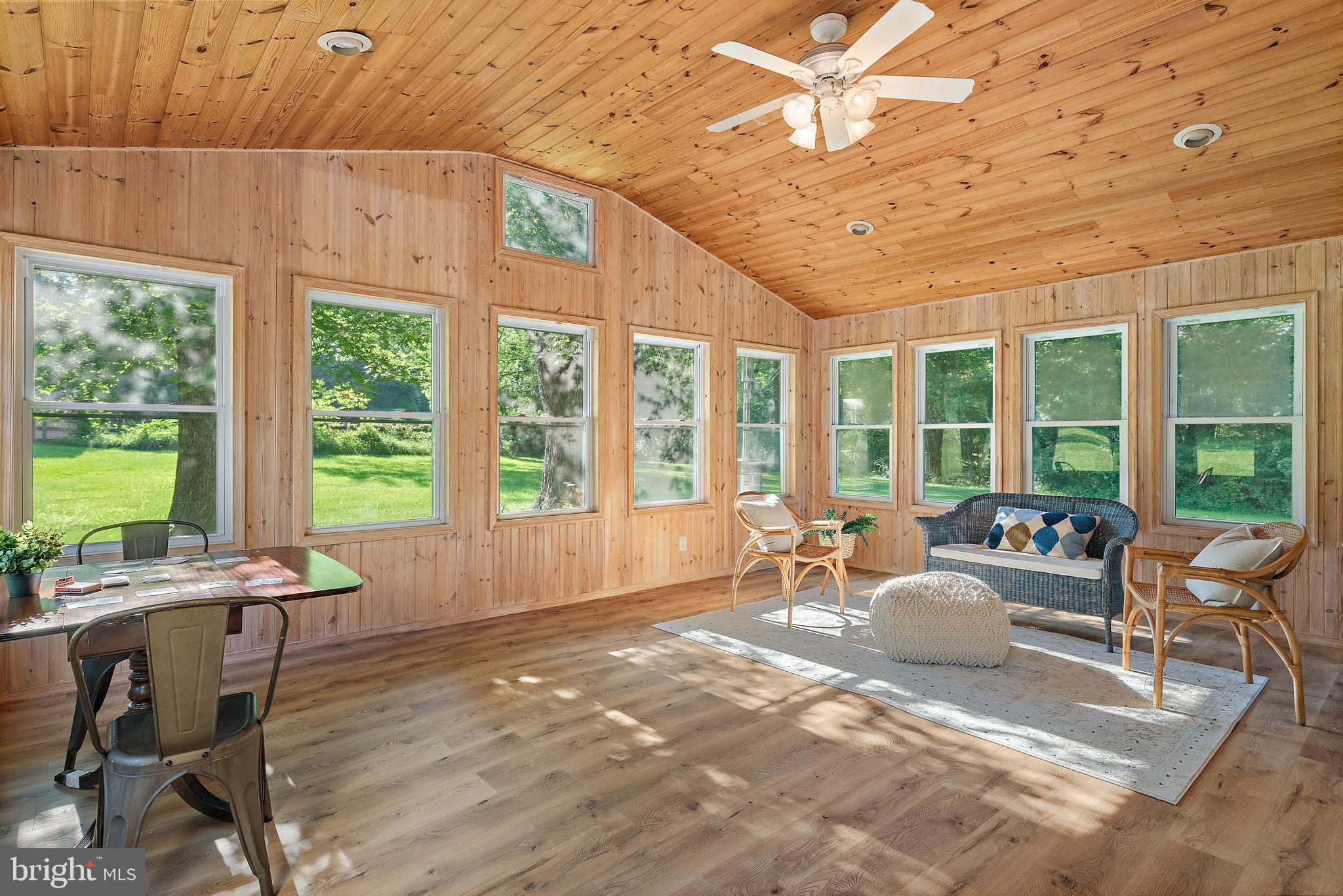 DIXON ESTATES - Residential