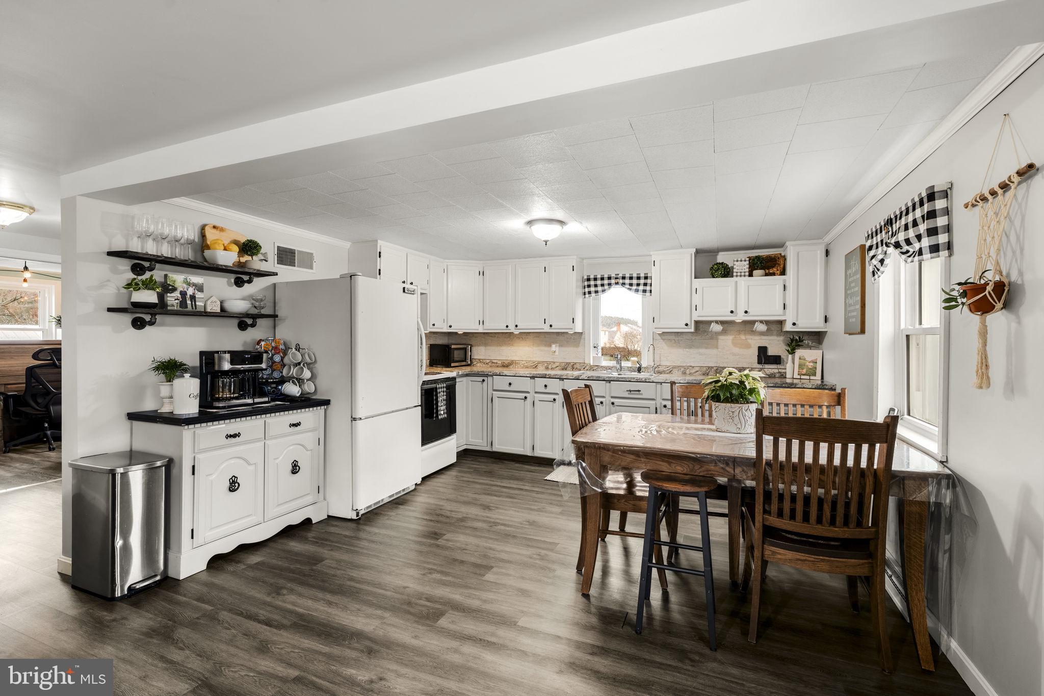 EPHRATA TWP - Residential