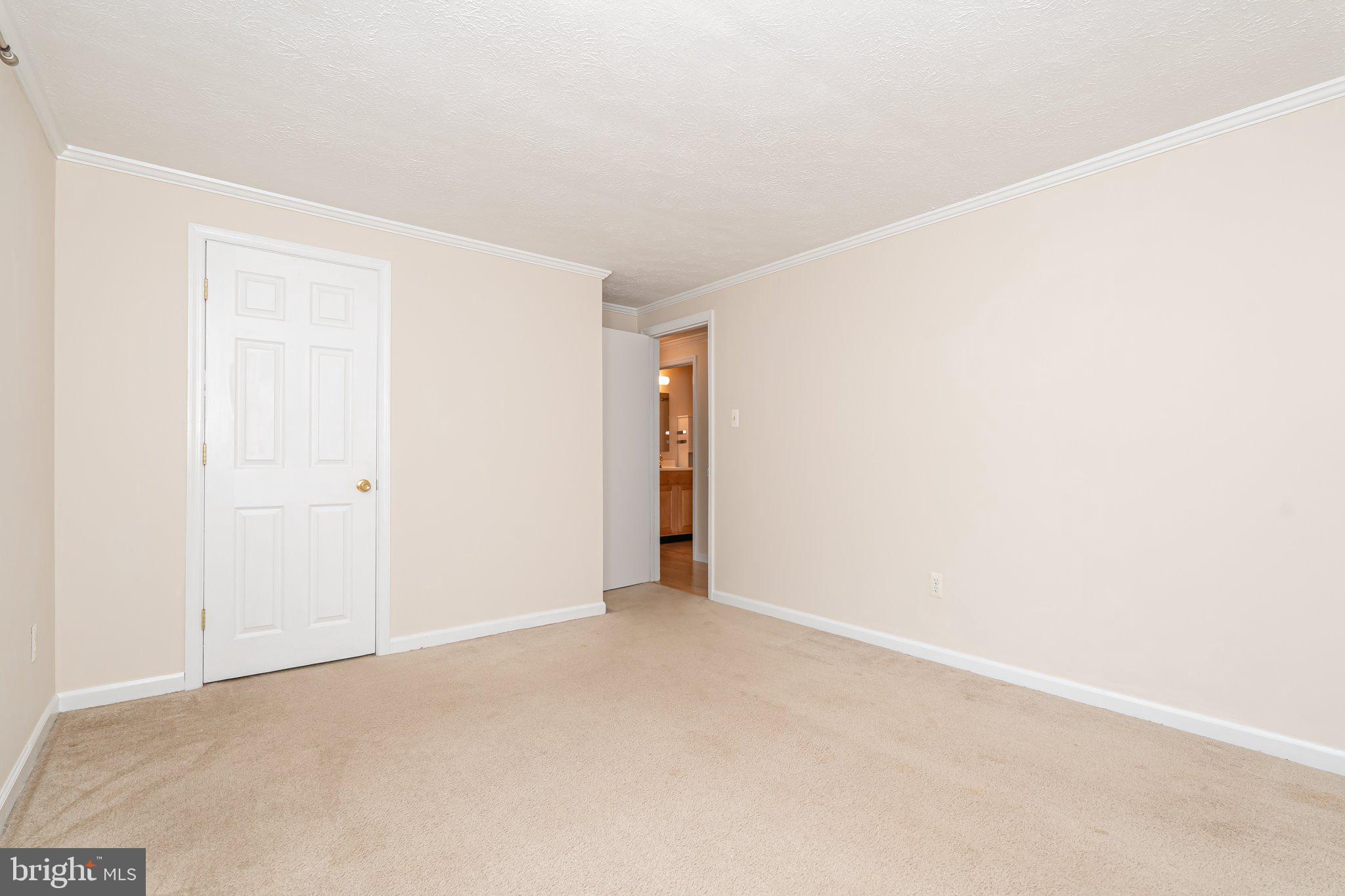 MECKLENBURG HEIGHTS - Residential Lease