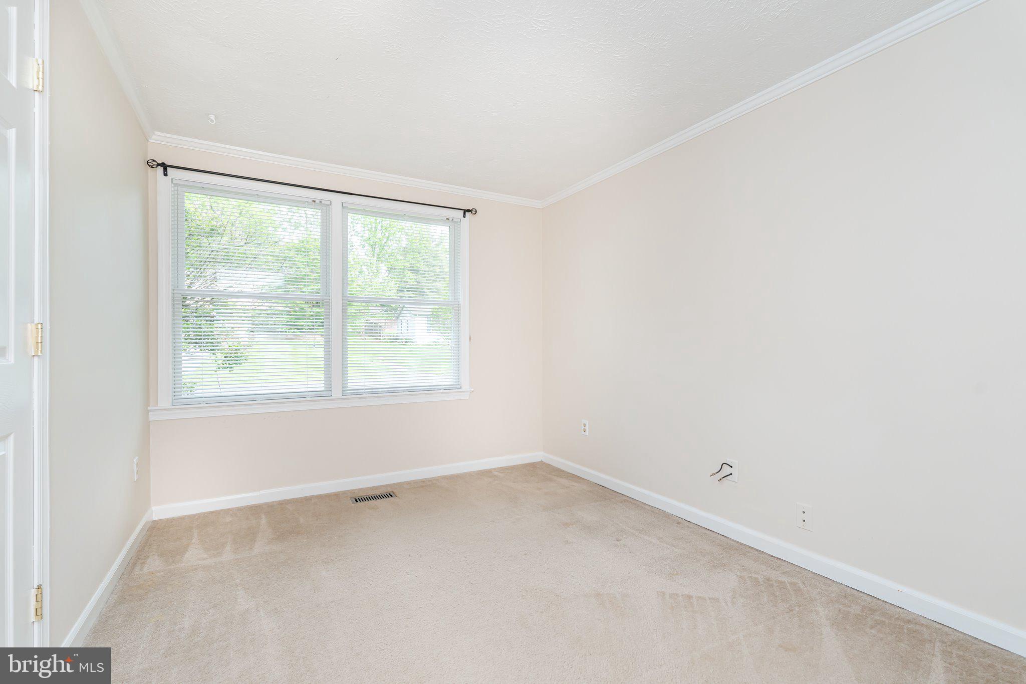 MECKLENBURG HEIGHTS - Residential Lease