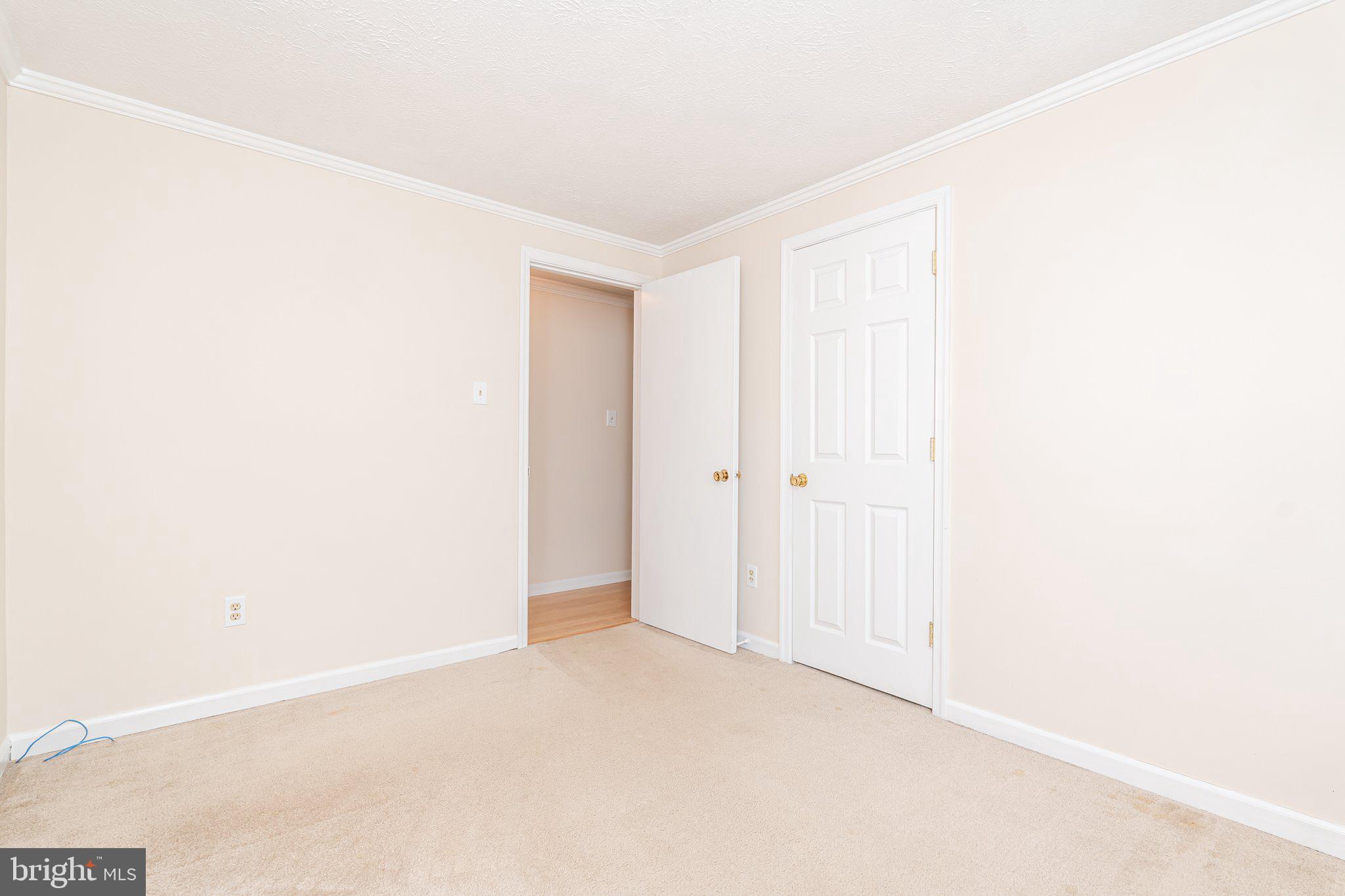 MECKLENBURG HEIGHTS - Residential Lease