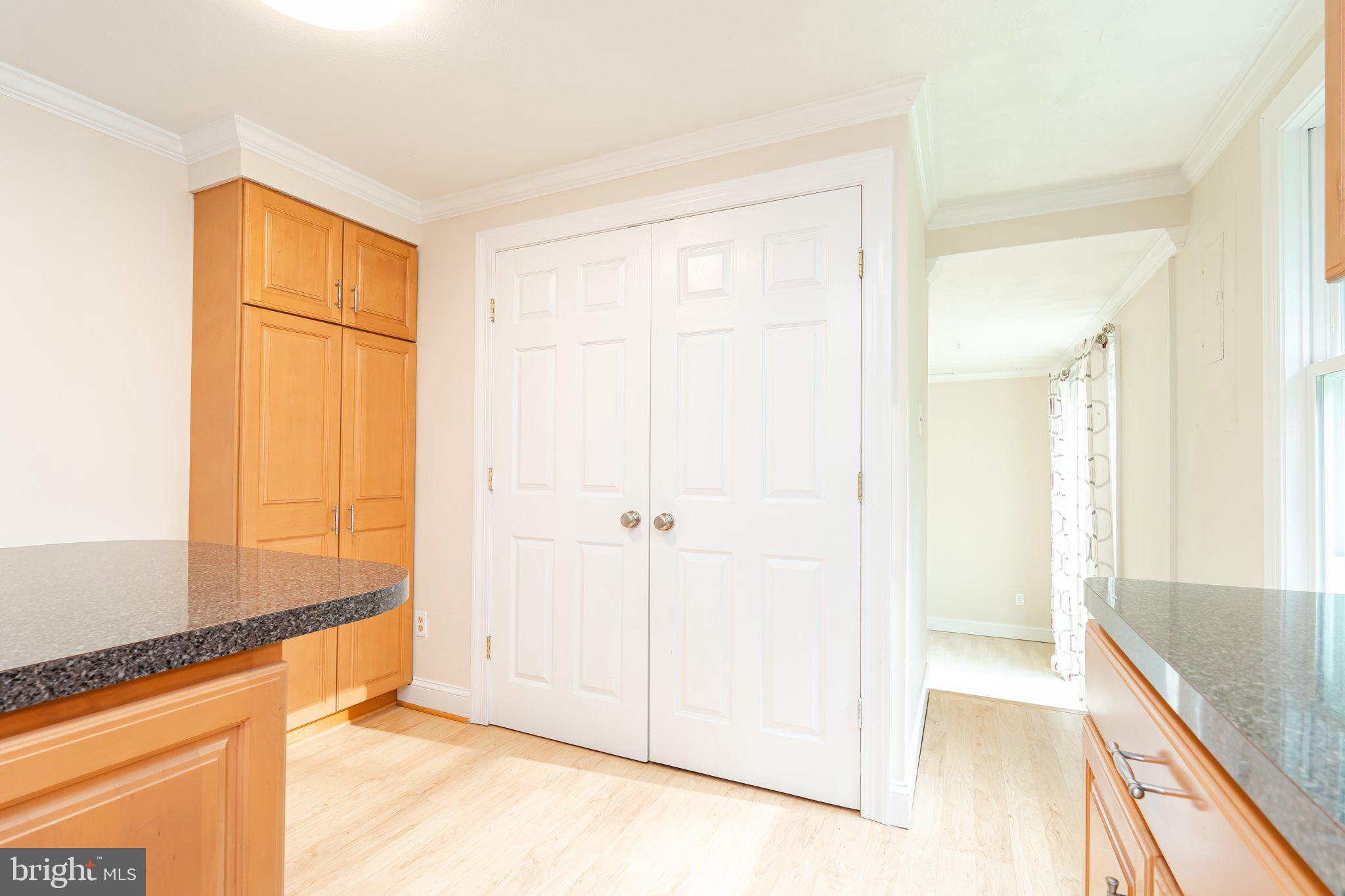 MECKLENBURG HEIGHTS - Residential Lease