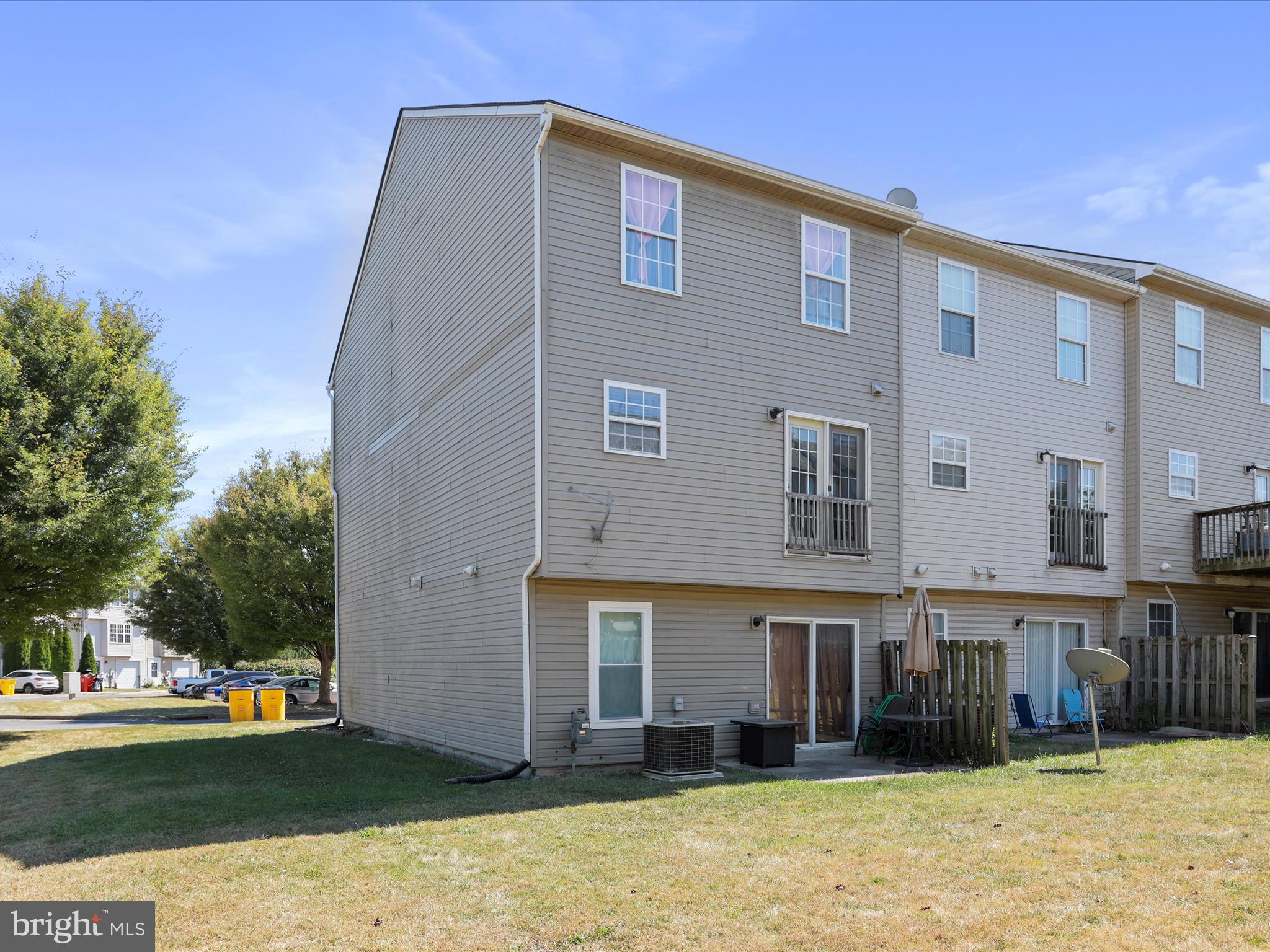 TOWNES OF INWOOD - Residential